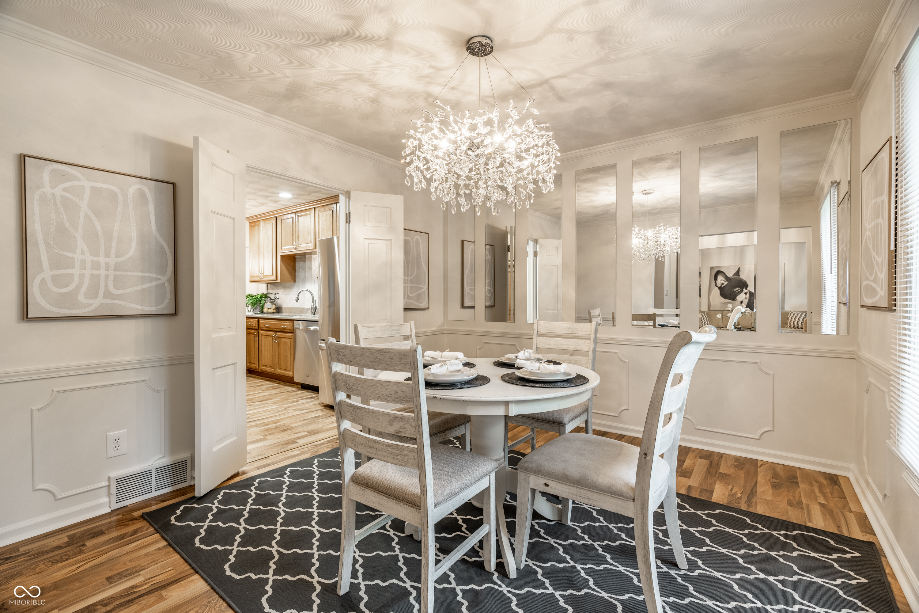 8729 Chapel Glen Drive