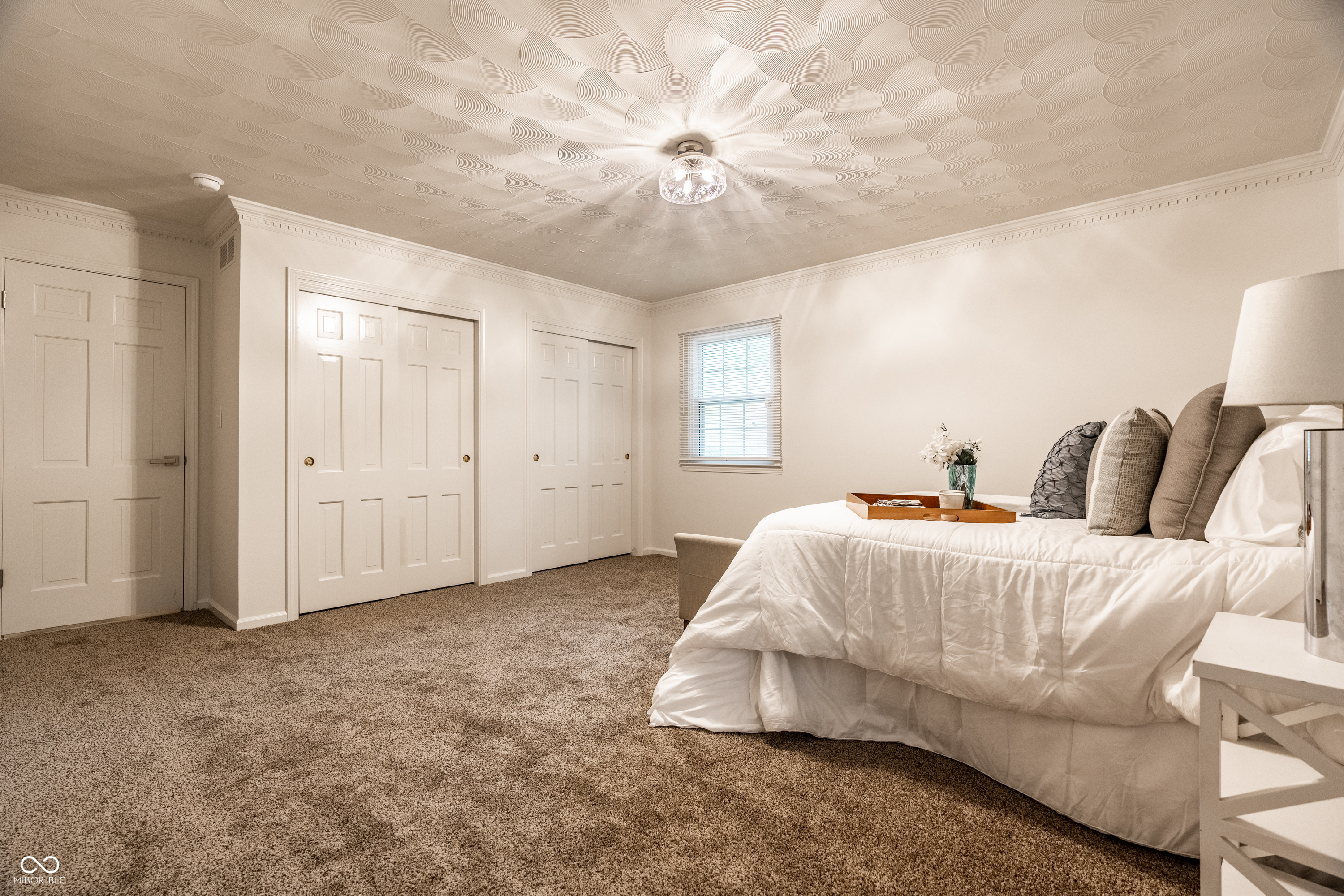 8729 Chapel Glen Drive