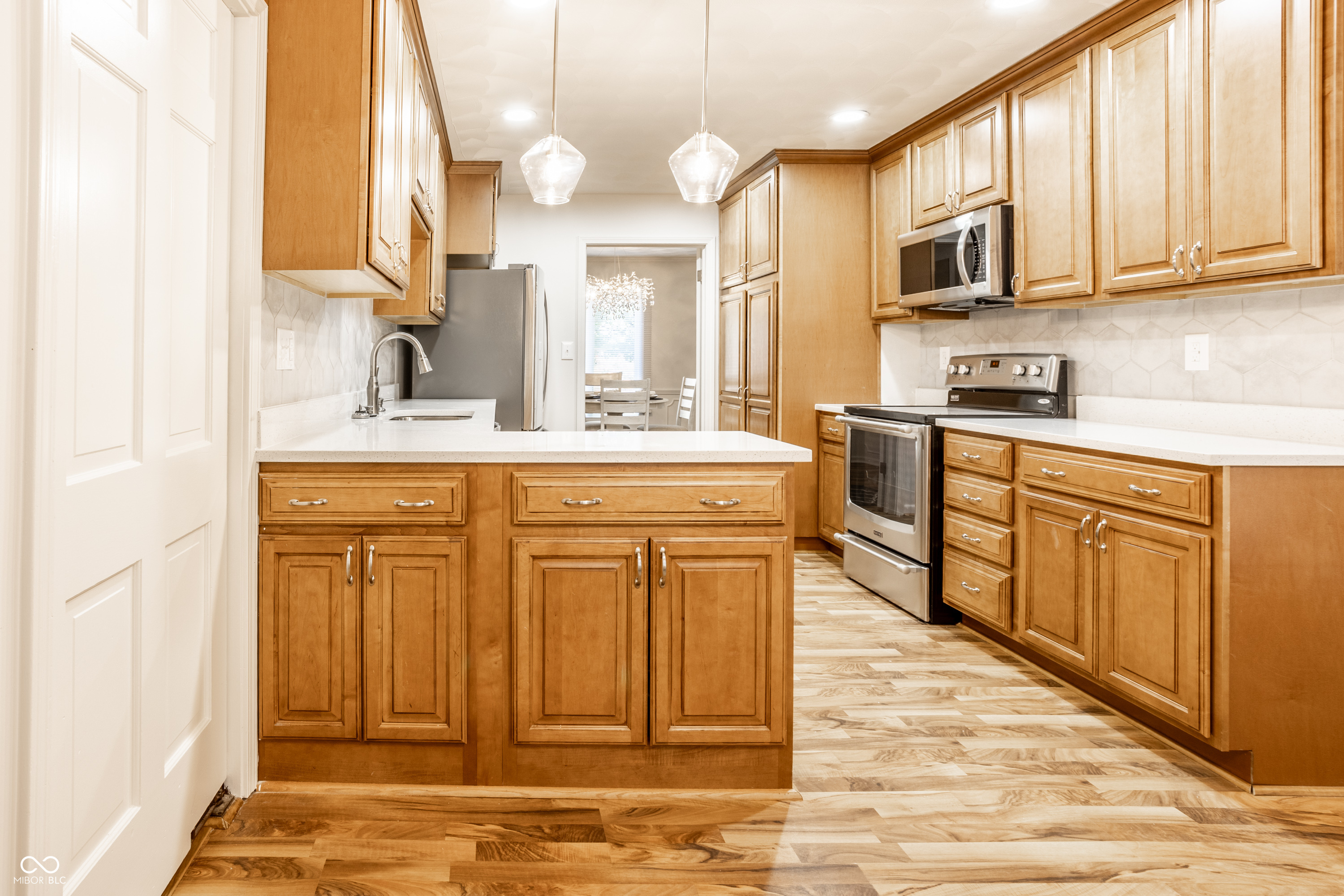 8729 Chapel Glen Drive