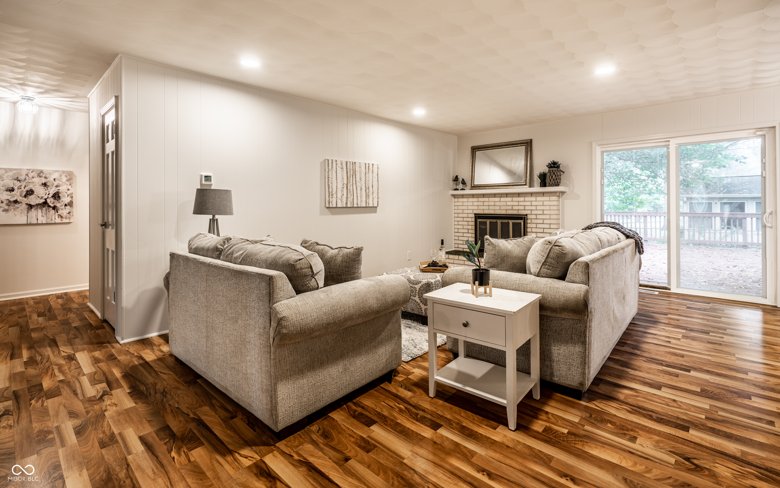 8729 Chapel Glen Drive