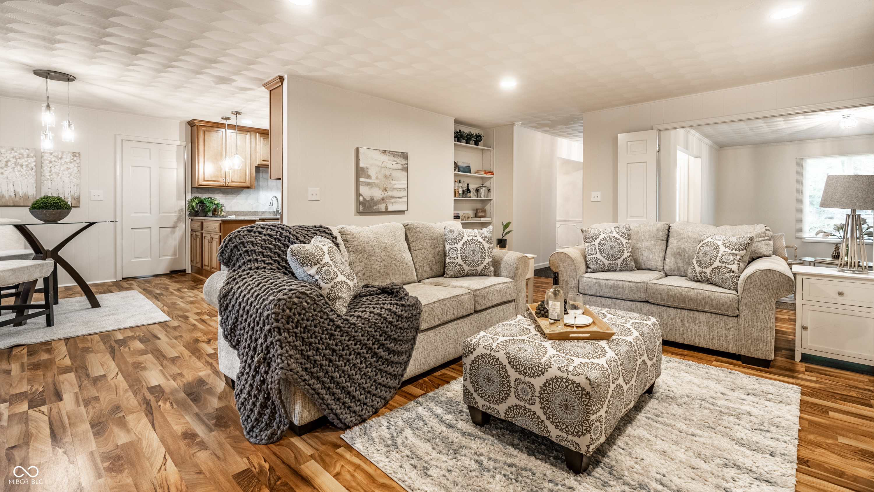 8729 Chapel Glen Drive