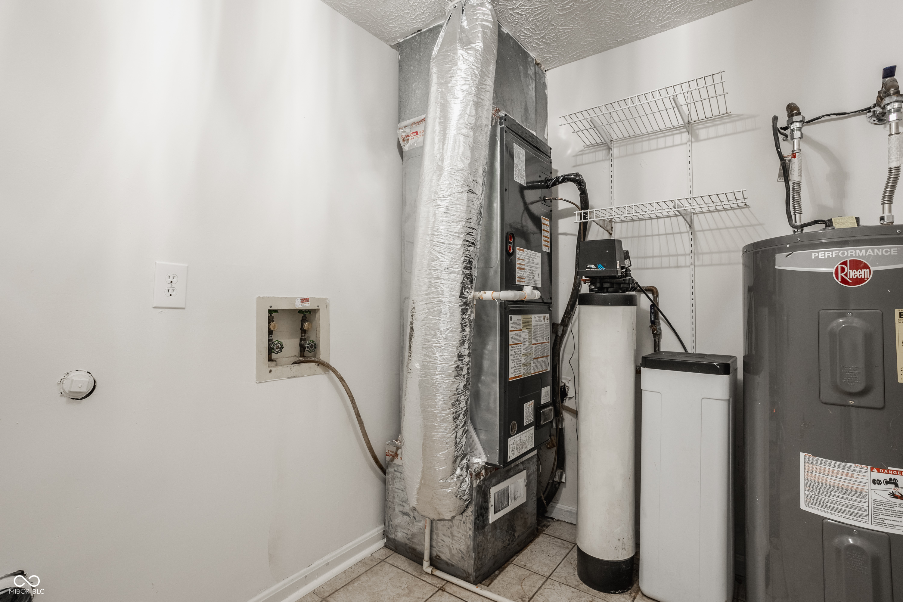 8740 Royal Meadow Drive