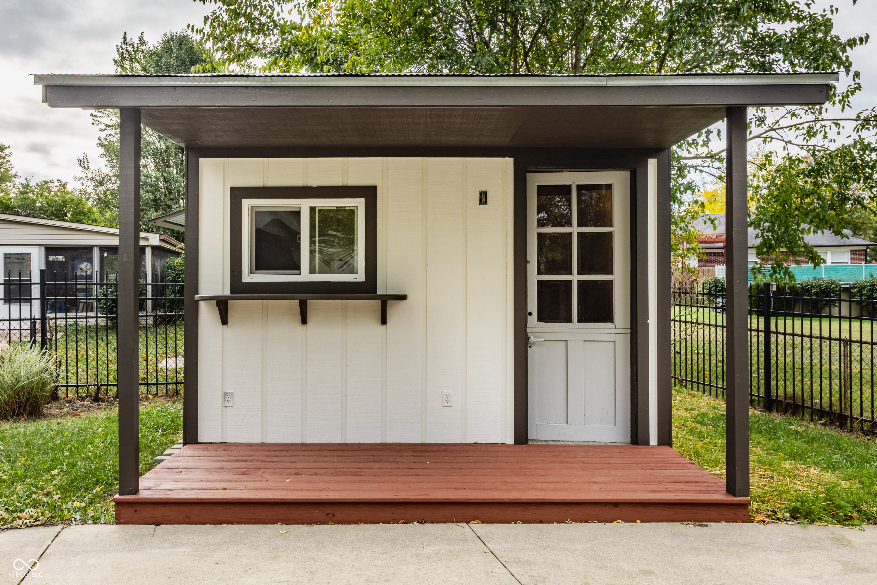 8740 Royal Meadow Drive