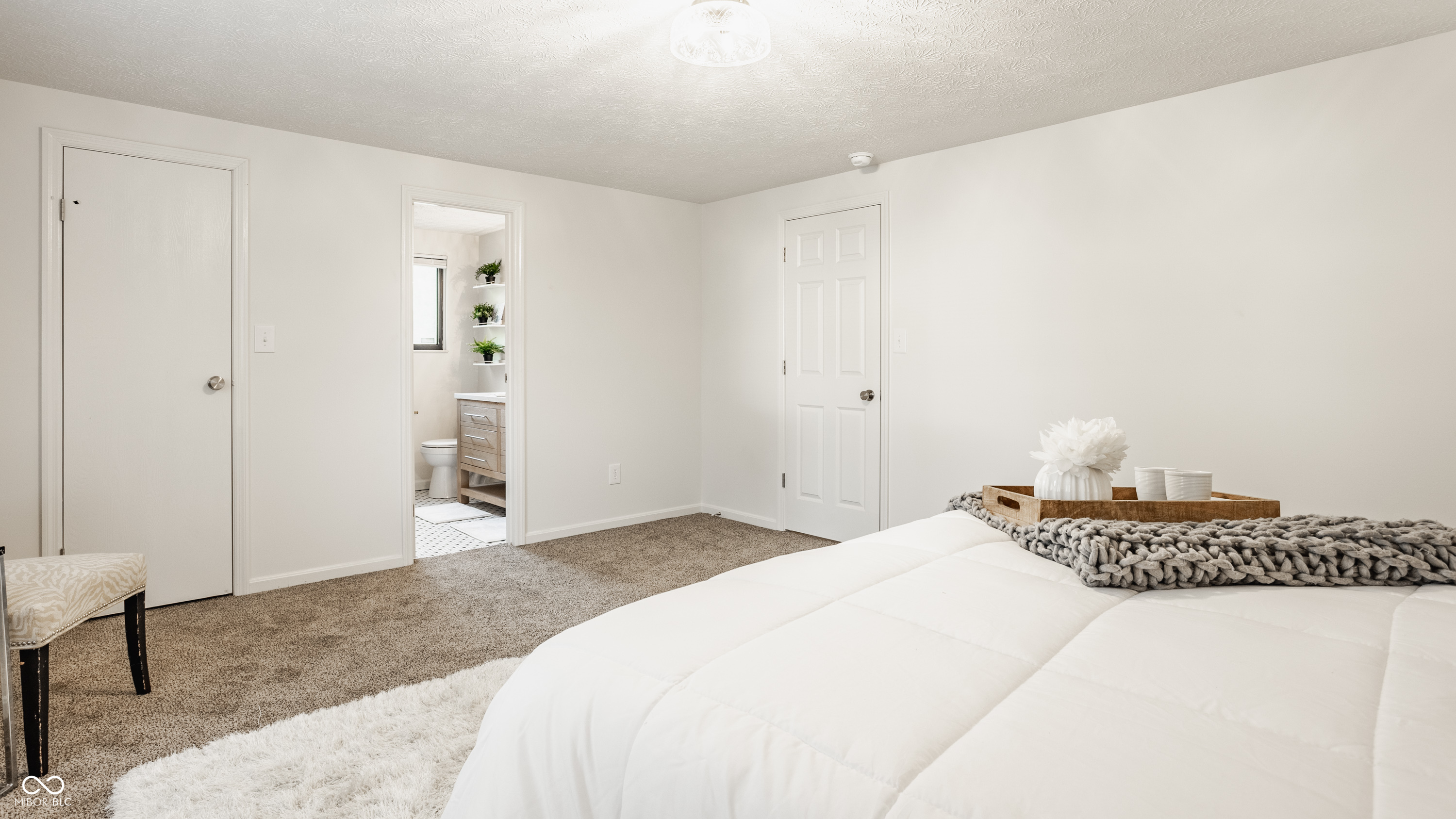 8740 Royal Meadow Drive