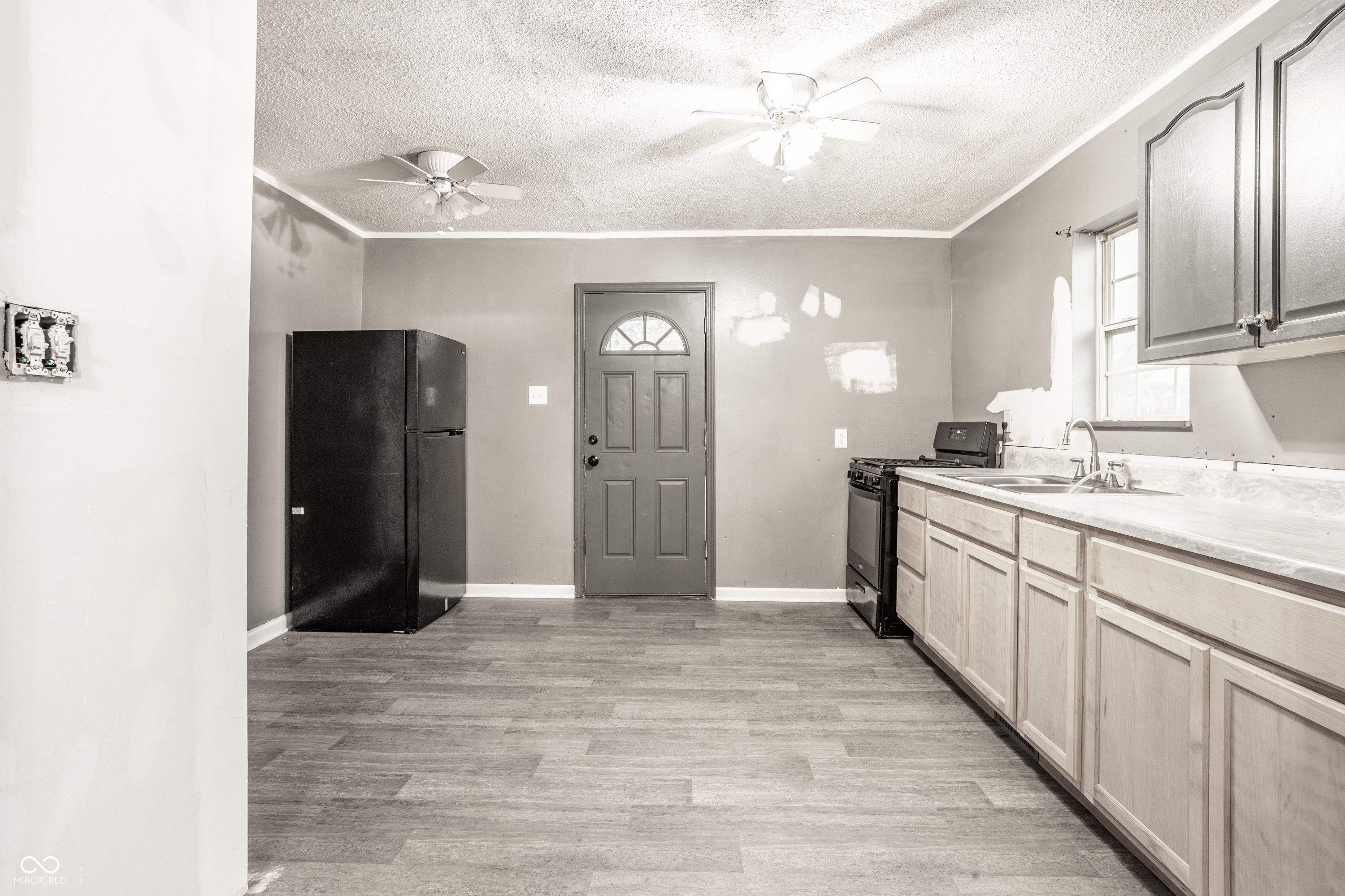 596 Christian Avenue