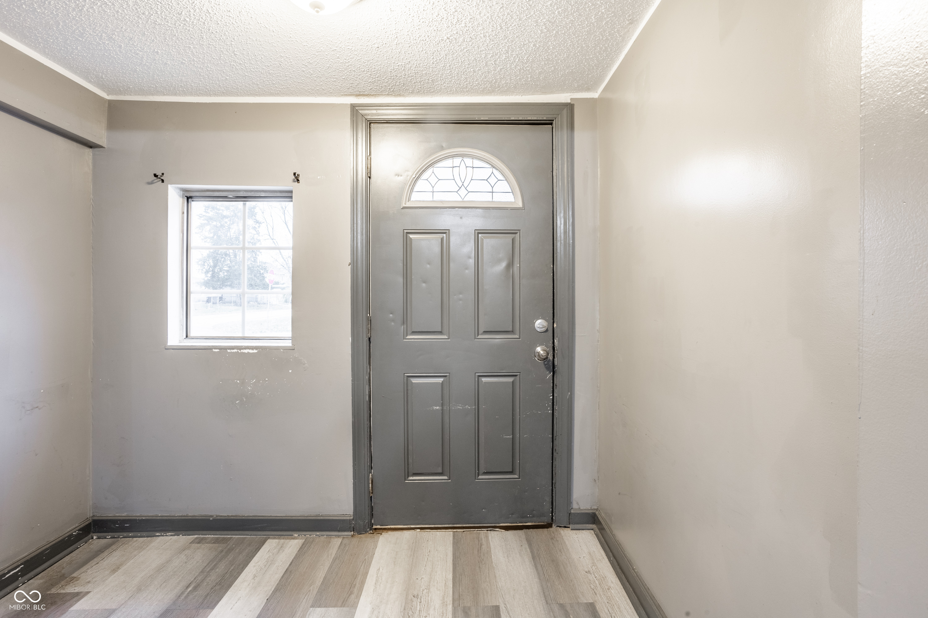 596 Christian Avenue