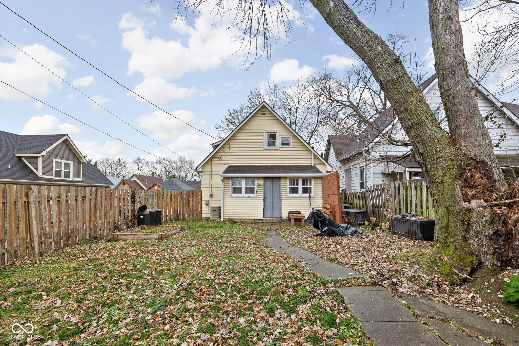 1804 S Delaware Street