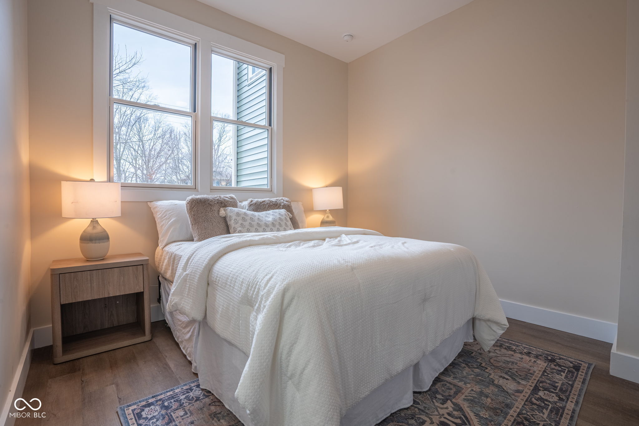 5511 E University Avenue