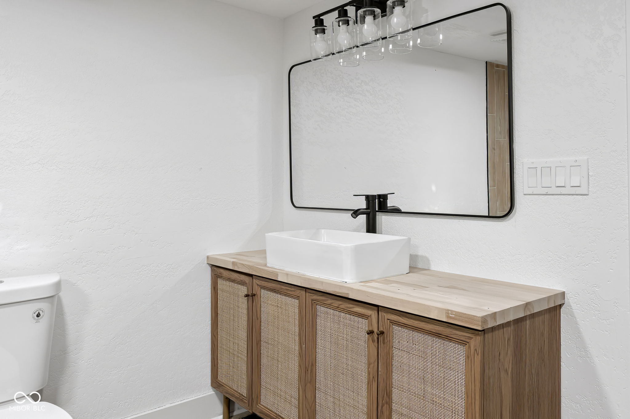 1922 N Bancroft Street