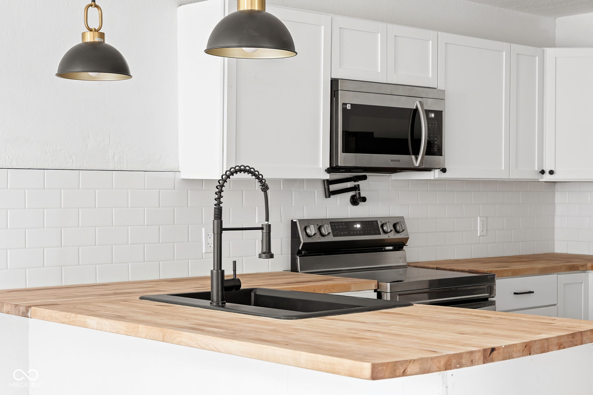 1922 N Bancroft Street