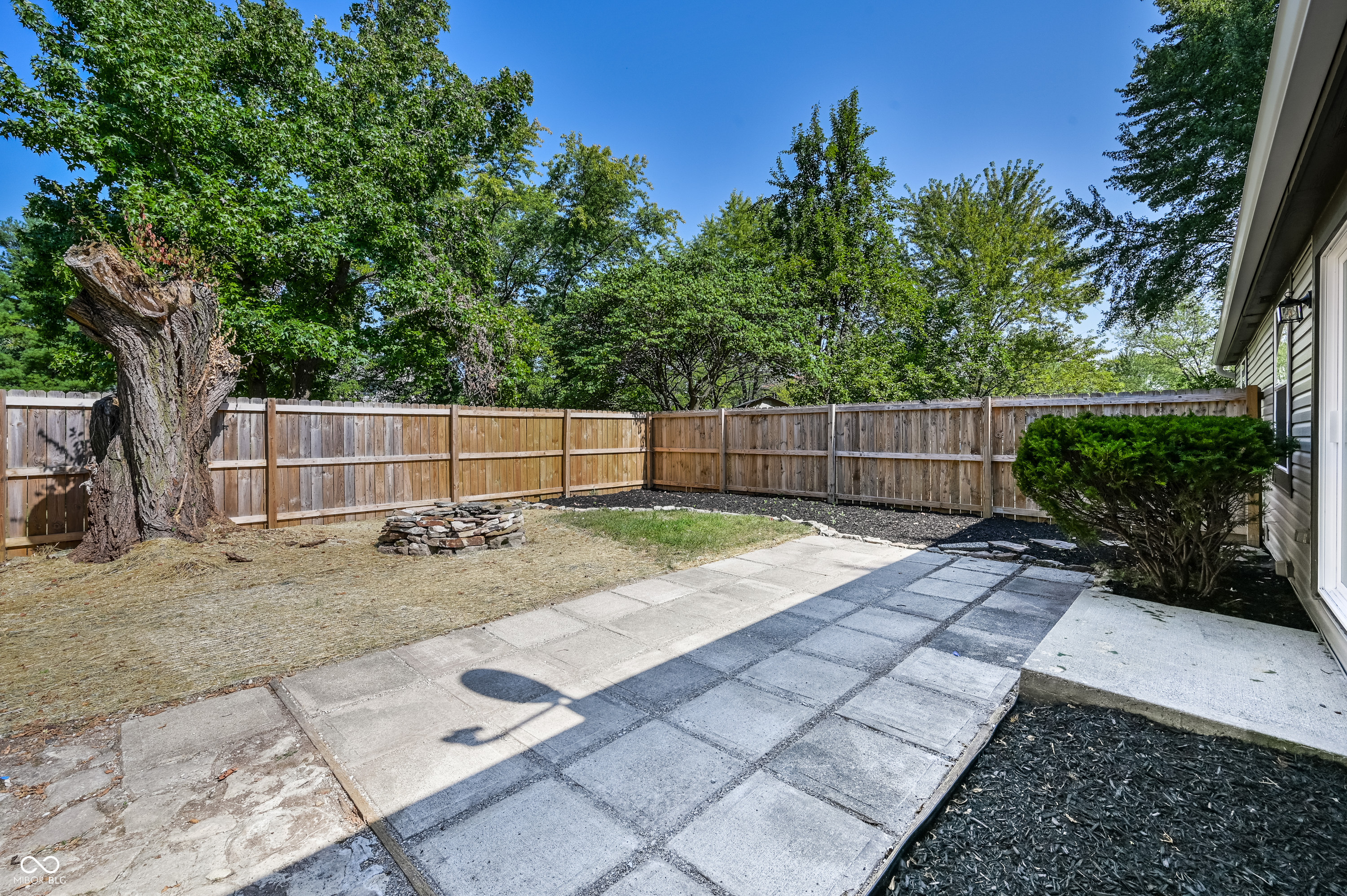 8060 Castle Farms Court