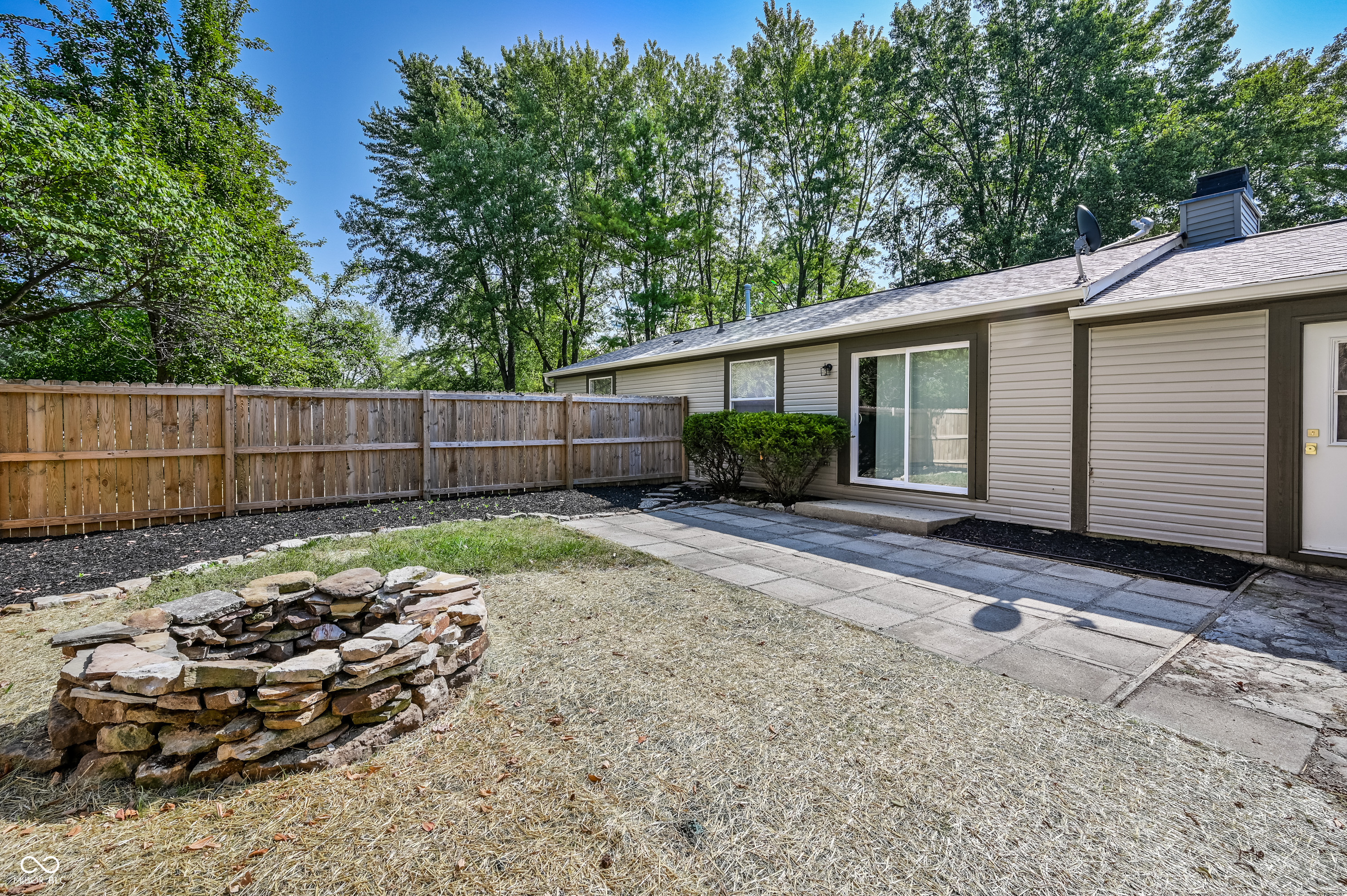 8060 Castle Farms Court