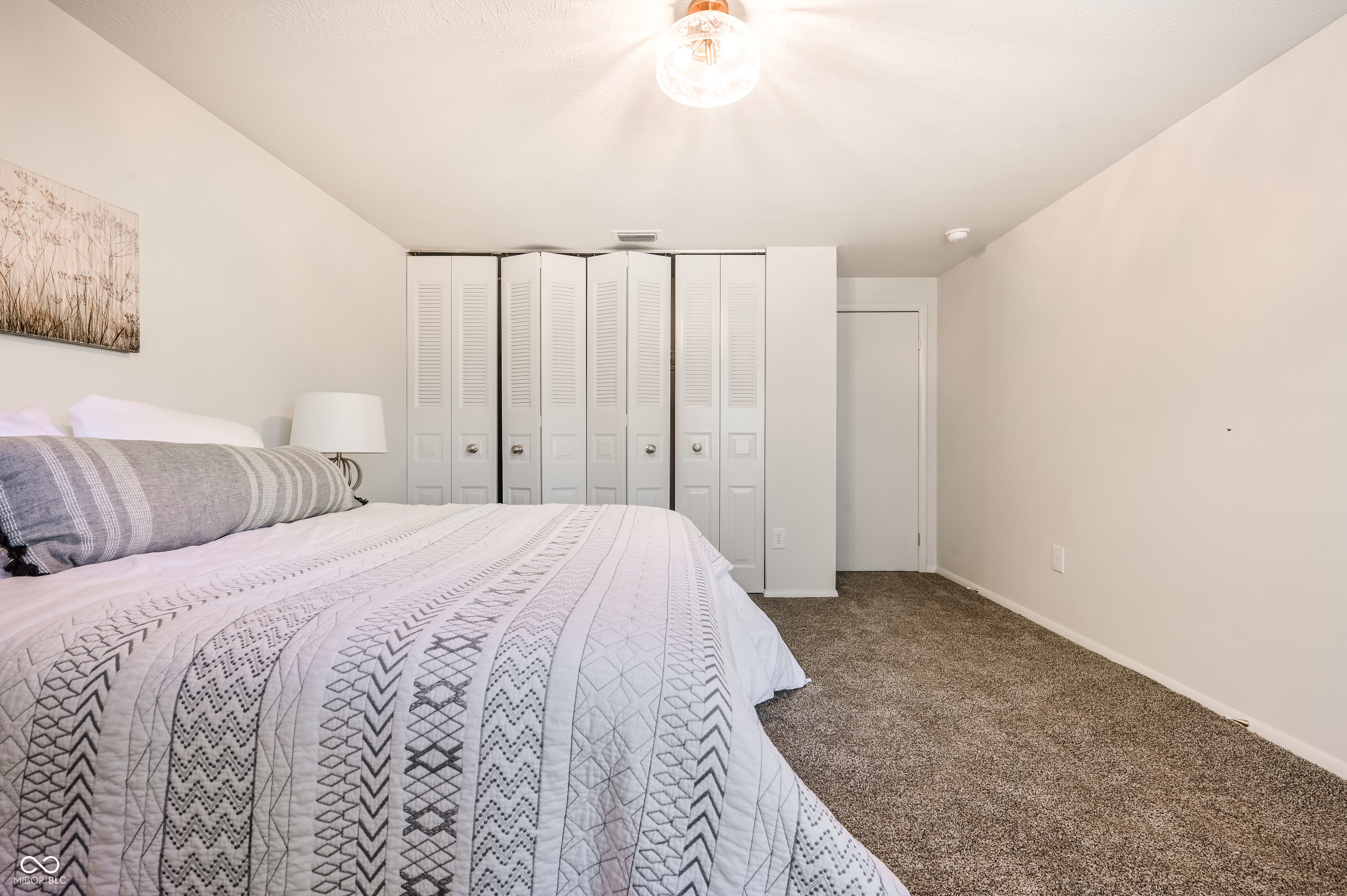 8060 Castle Farms Court