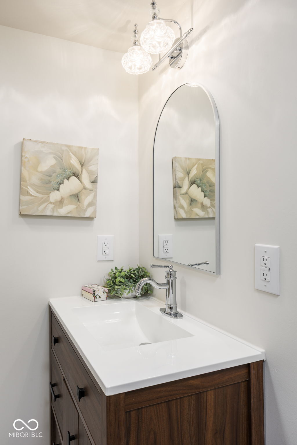 5709 Churchman Avenue