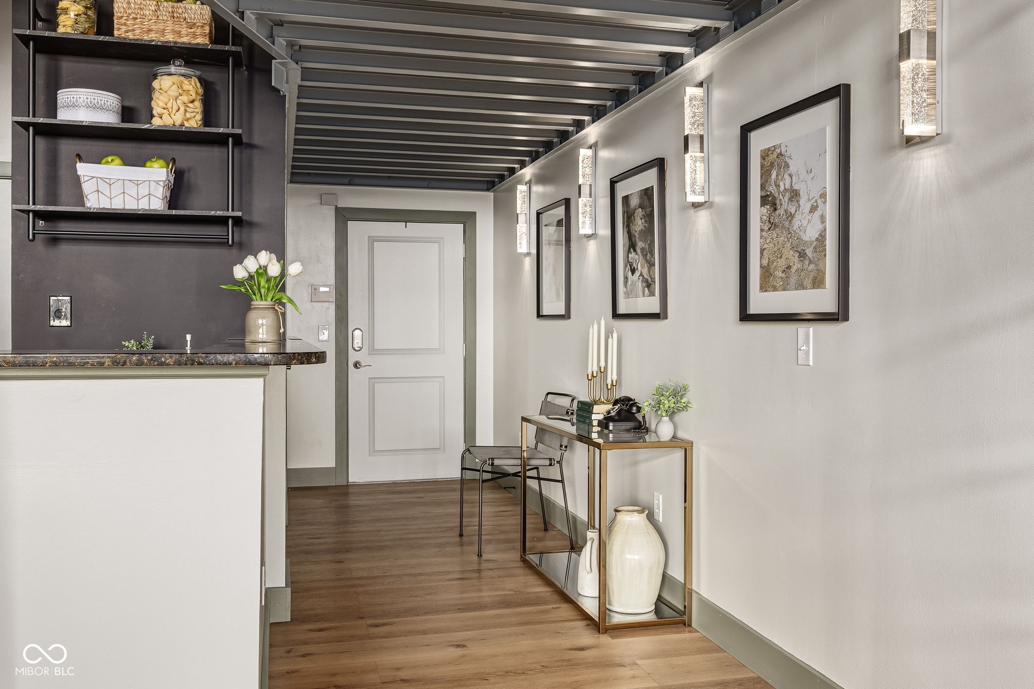 630 N College Avenue Unit: 408