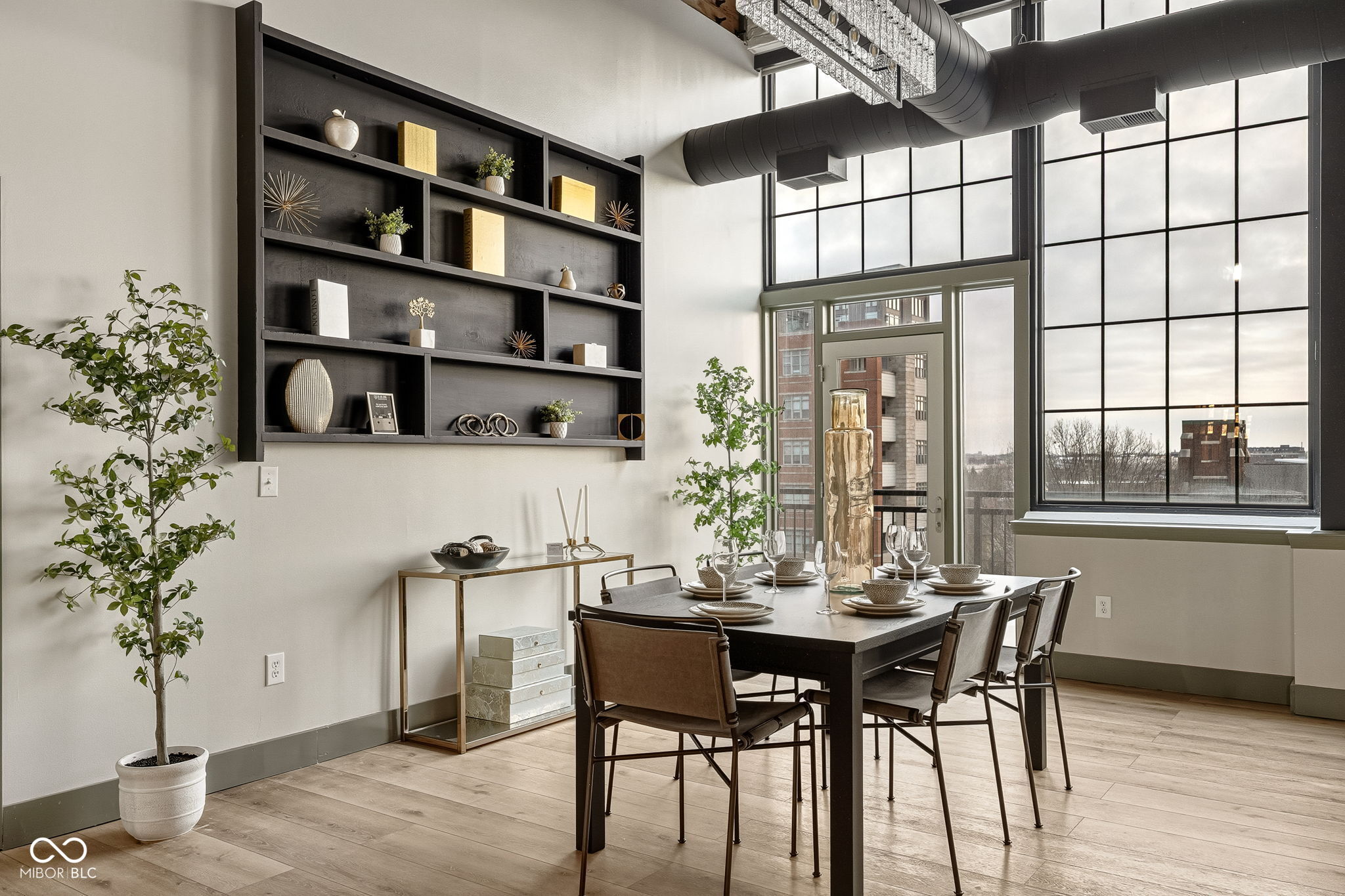 630 N College Avenue Unit: 408