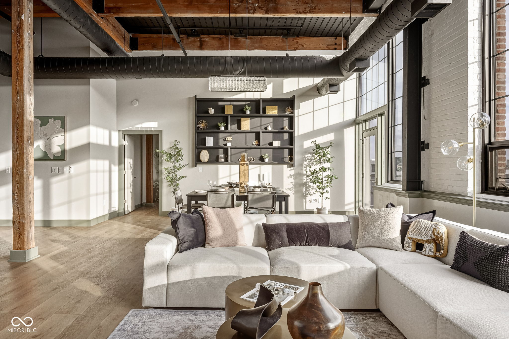 630 N College Avenue Unit: 408