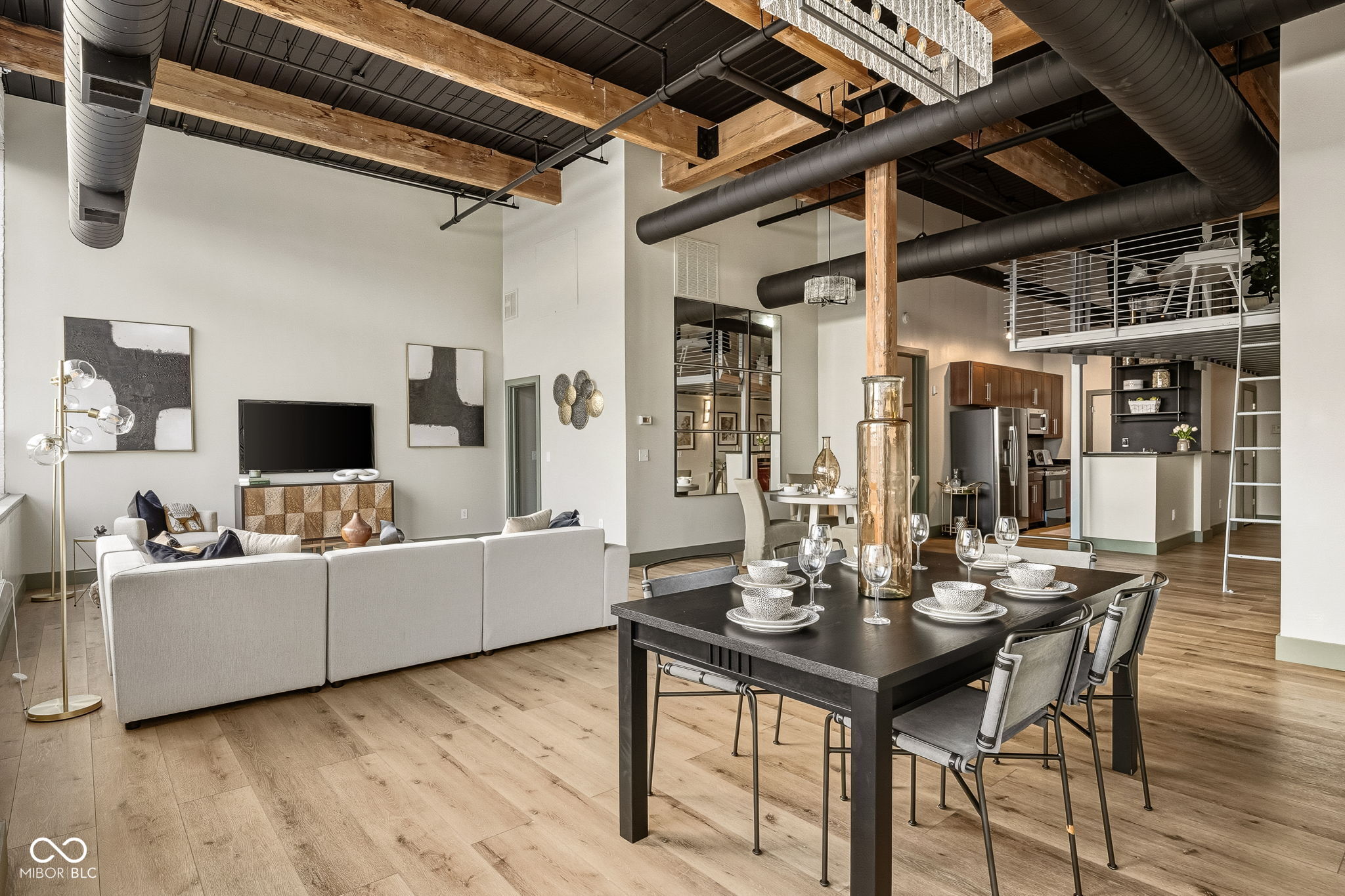 630 N College Avenue Unit: 408