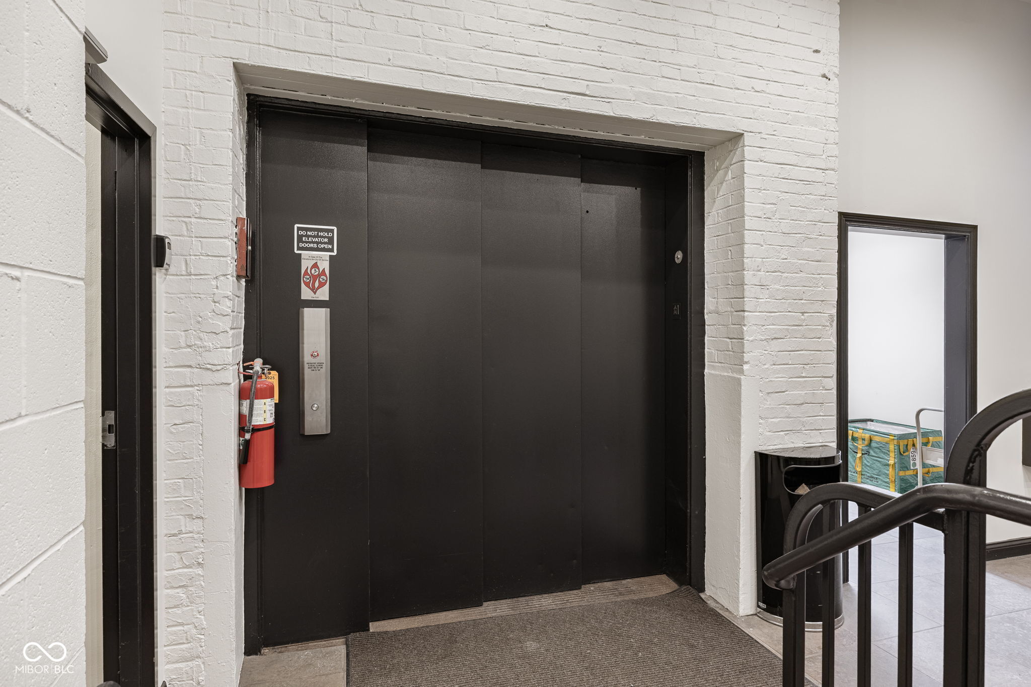 630 N College Avenue Unit: 408