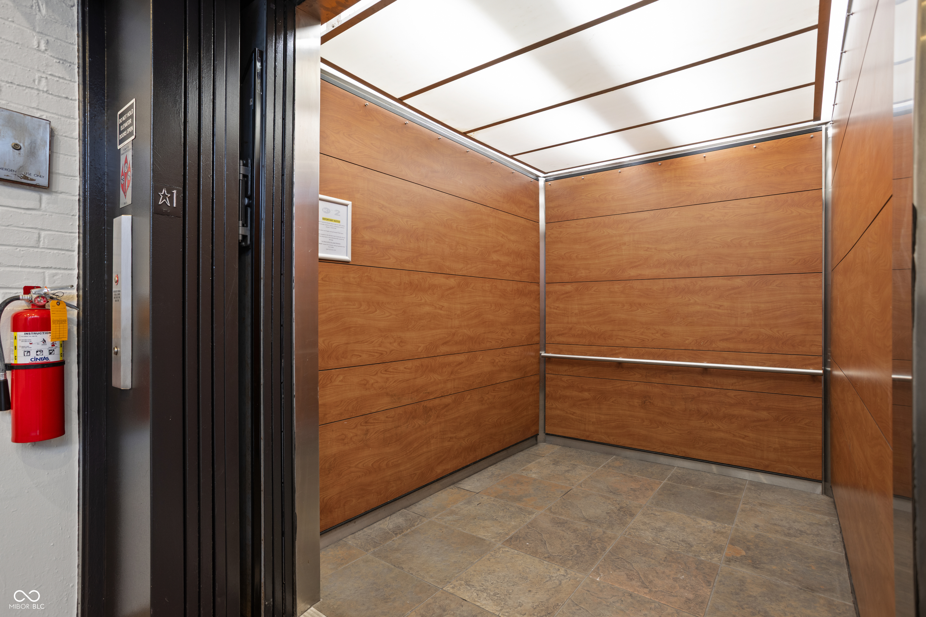 630 N College Avenue Unit: 408