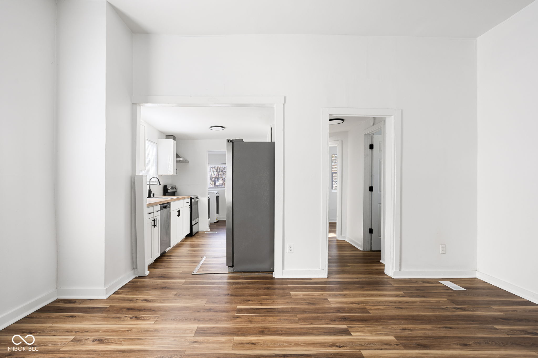 4018 Boulevard Place