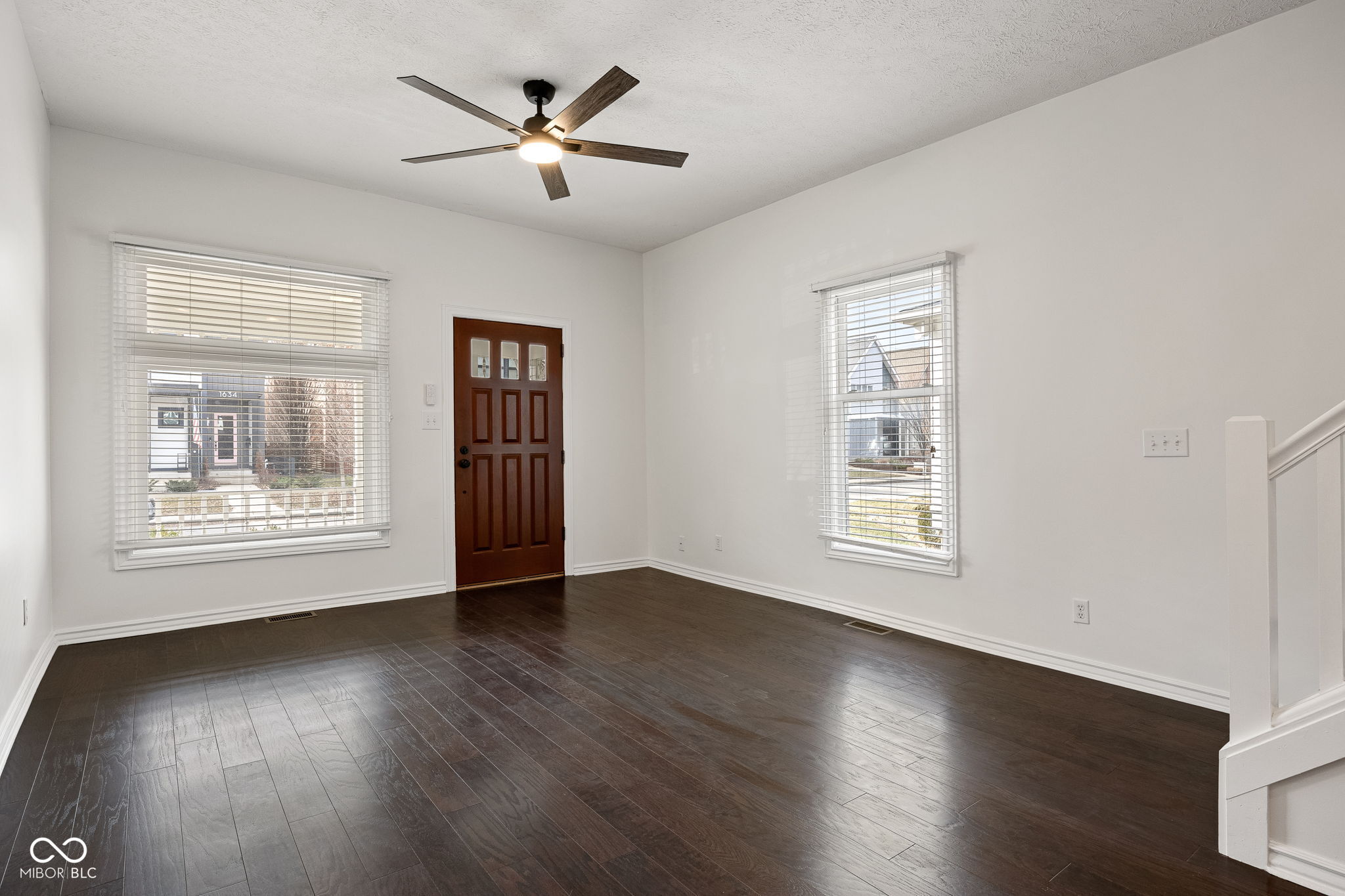 1633-1635 N New Jersey Street