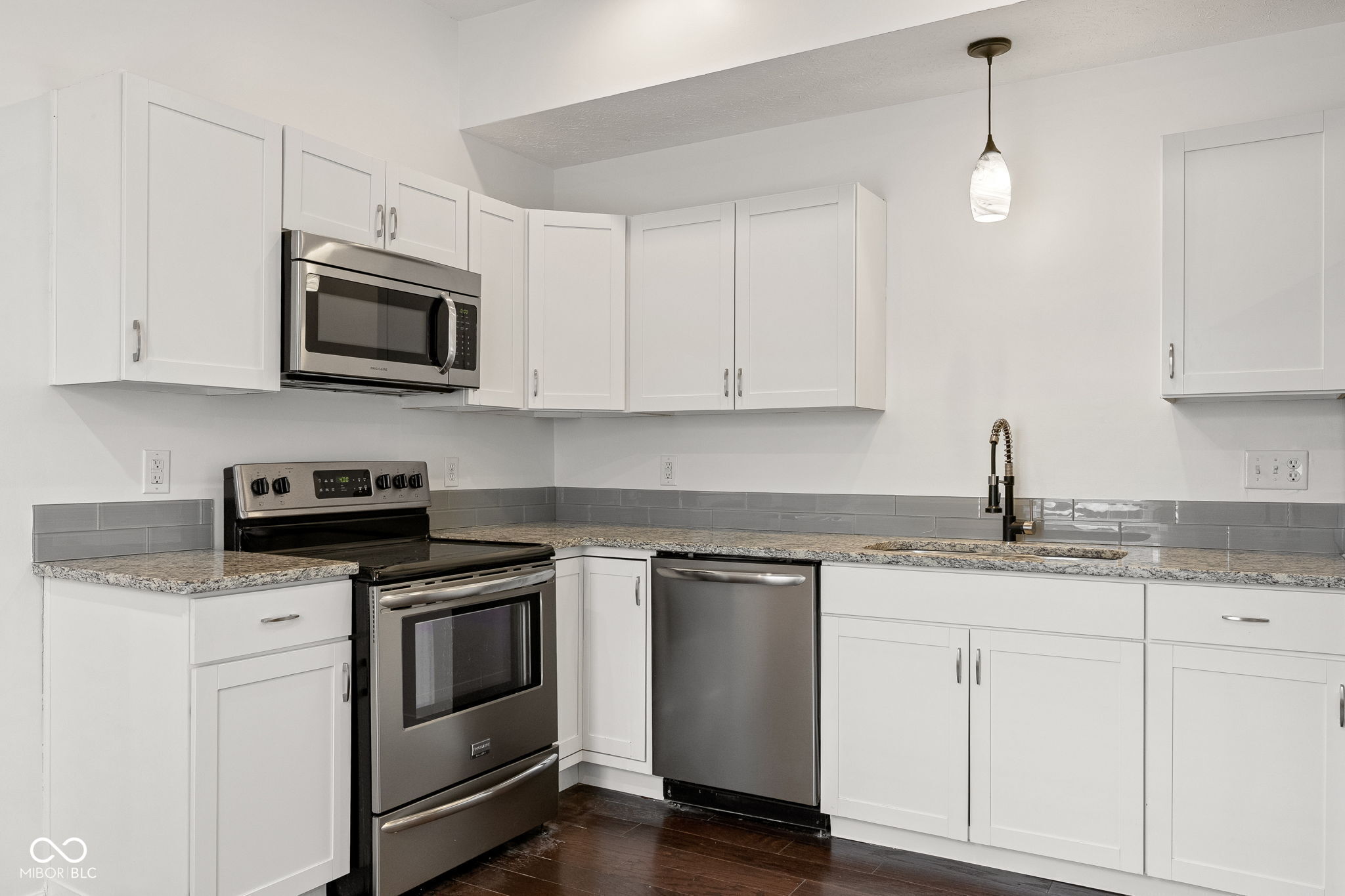 1633-1635 N New Jersey Street