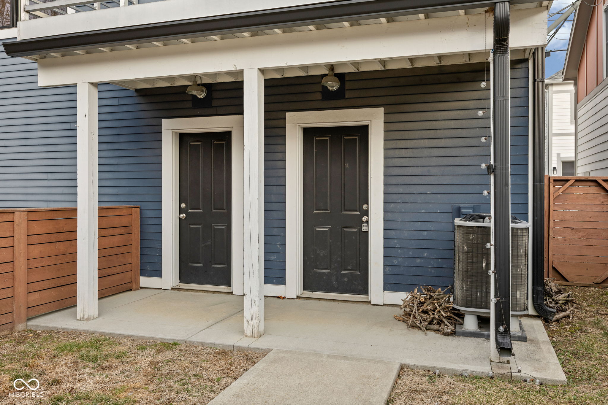 1633-1635 N New Jersey Street