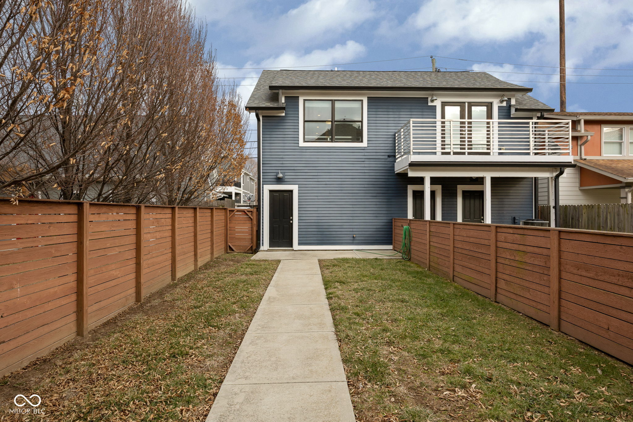 1633-1635 N New Jersey Street