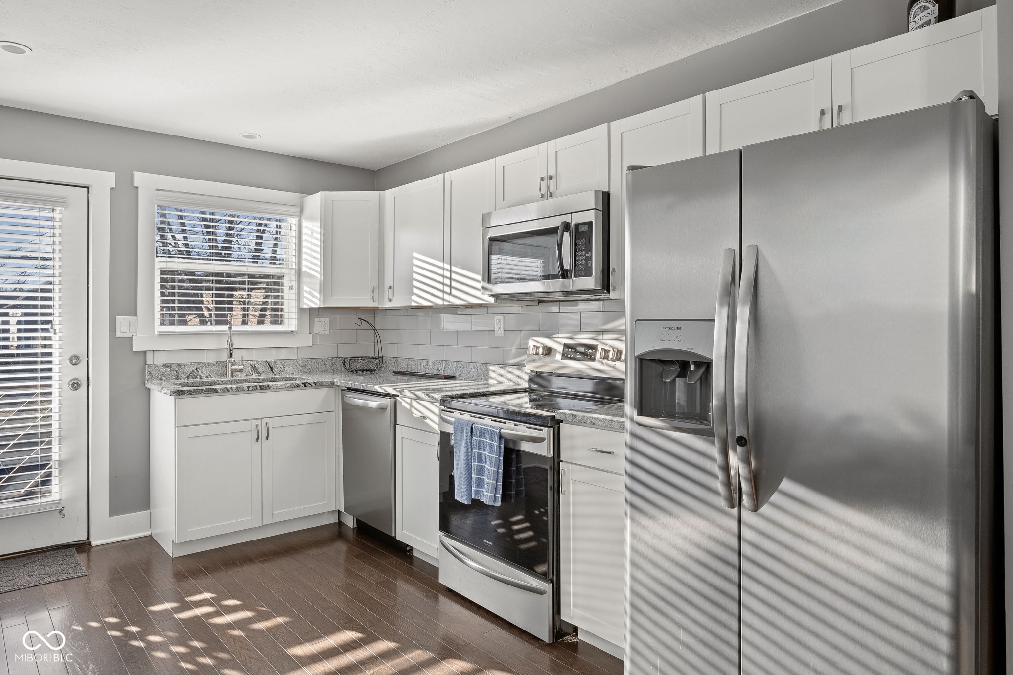 1633 N New Jersey Street