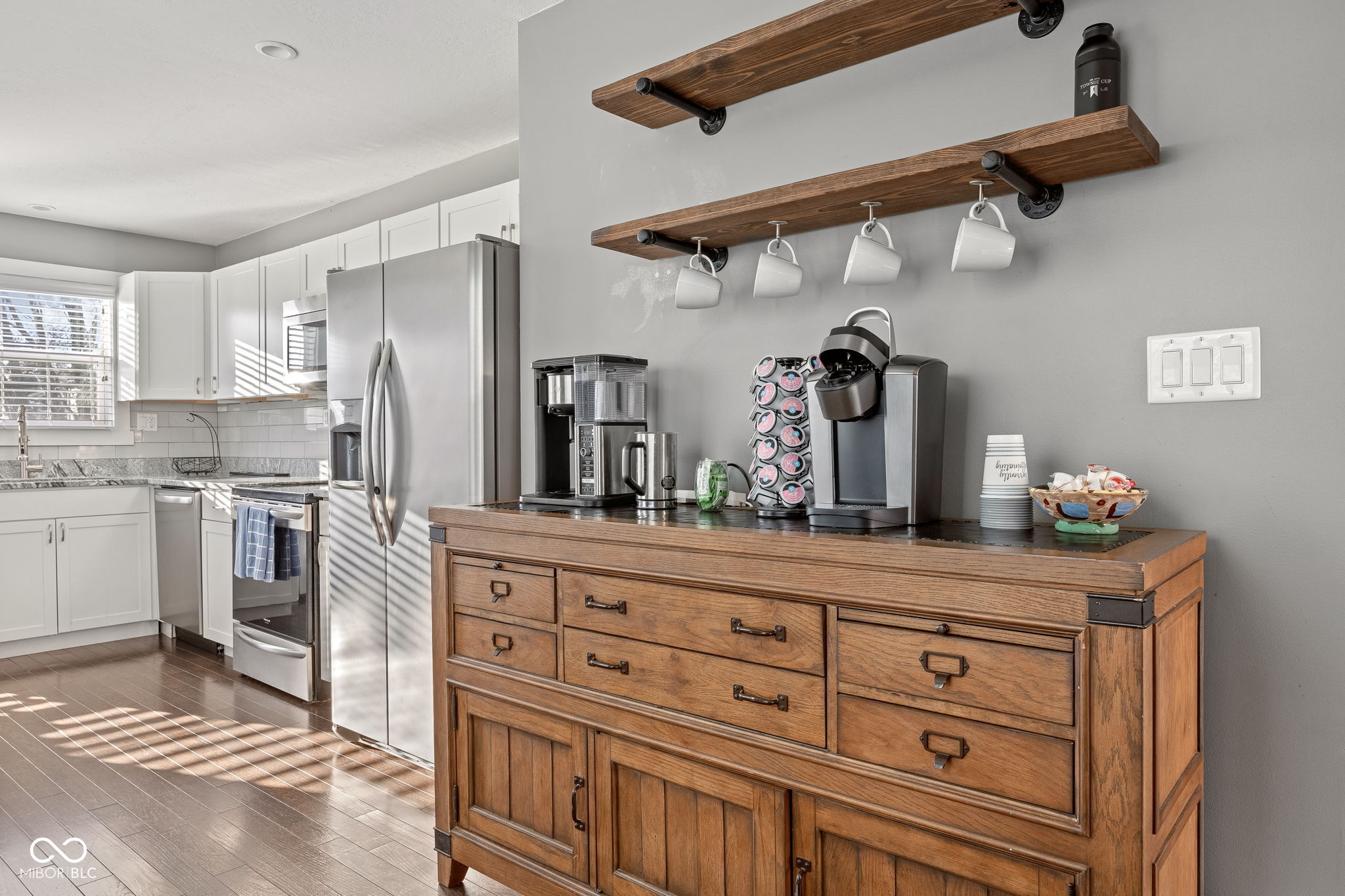 1633 N New Jersey Street