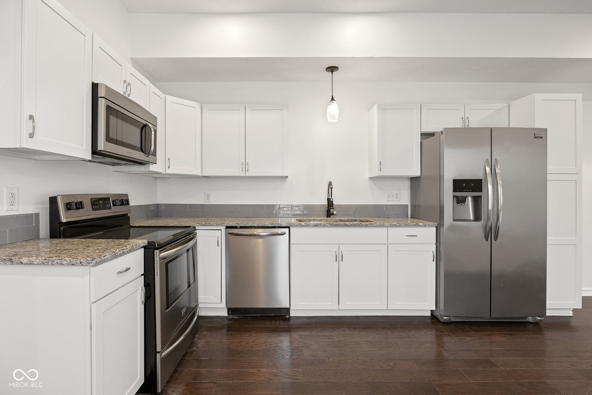 1635 N New Jersey Street