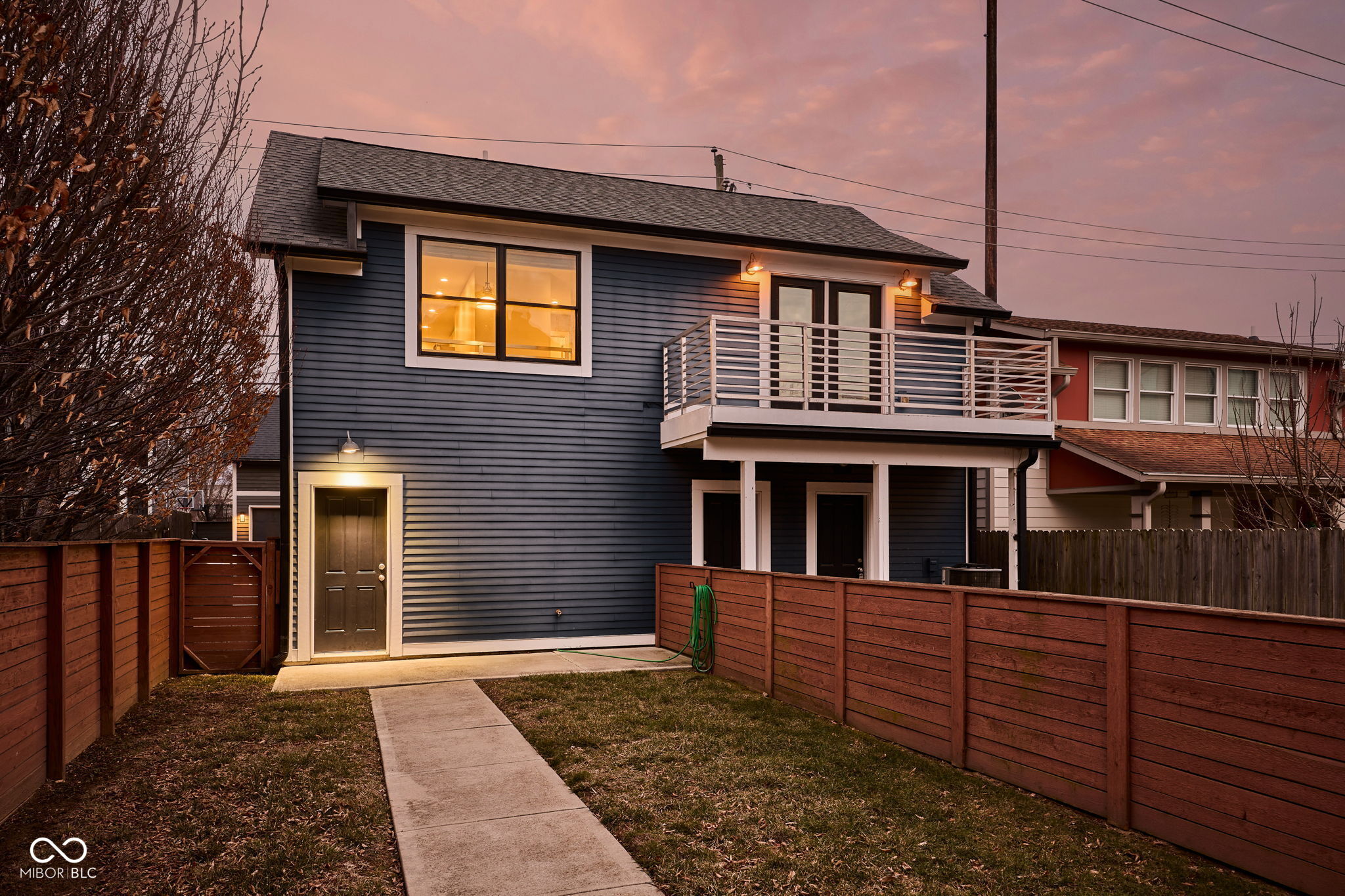 1635 N New Jersey Street