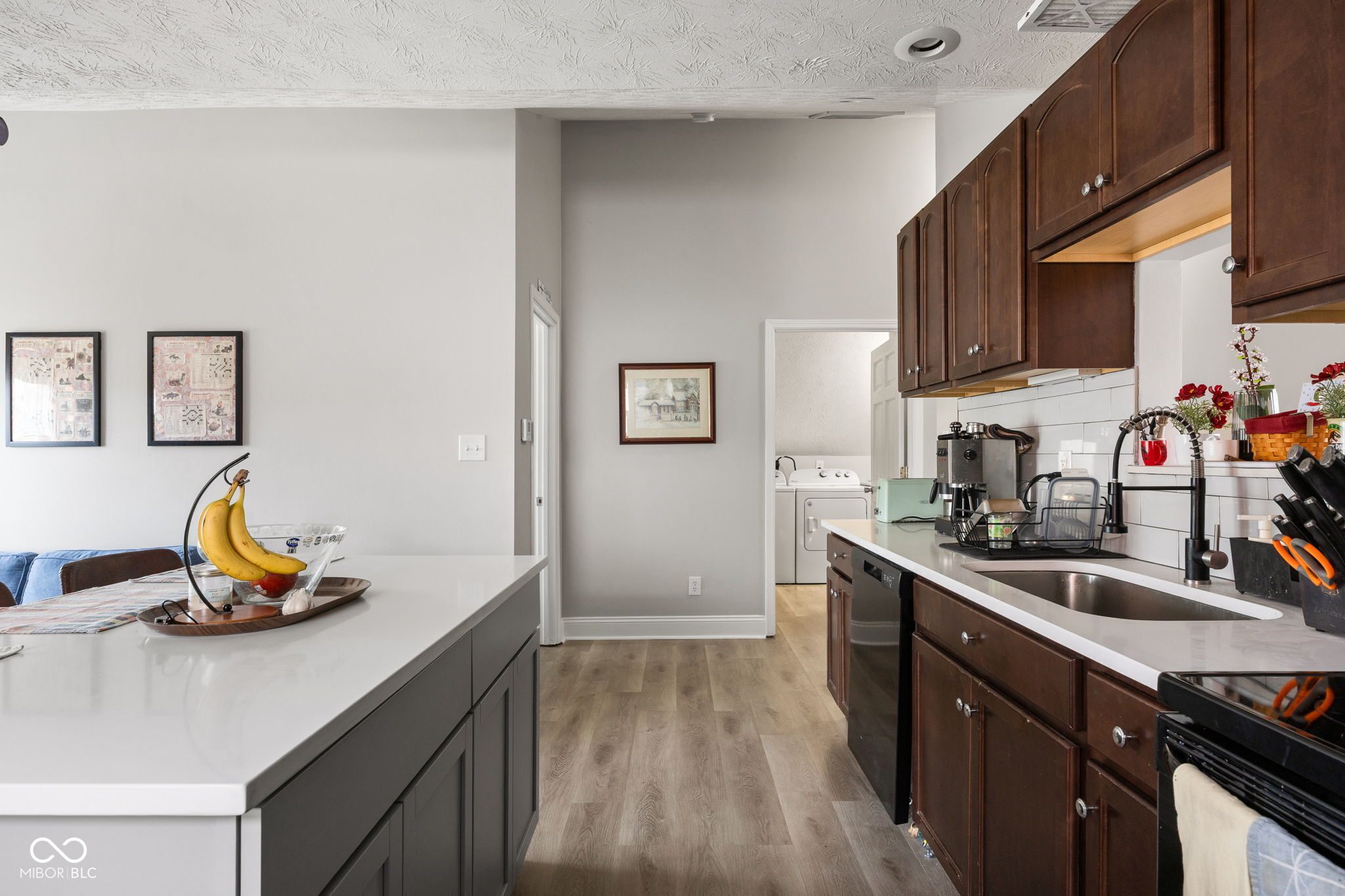 2045 N Broadway Street