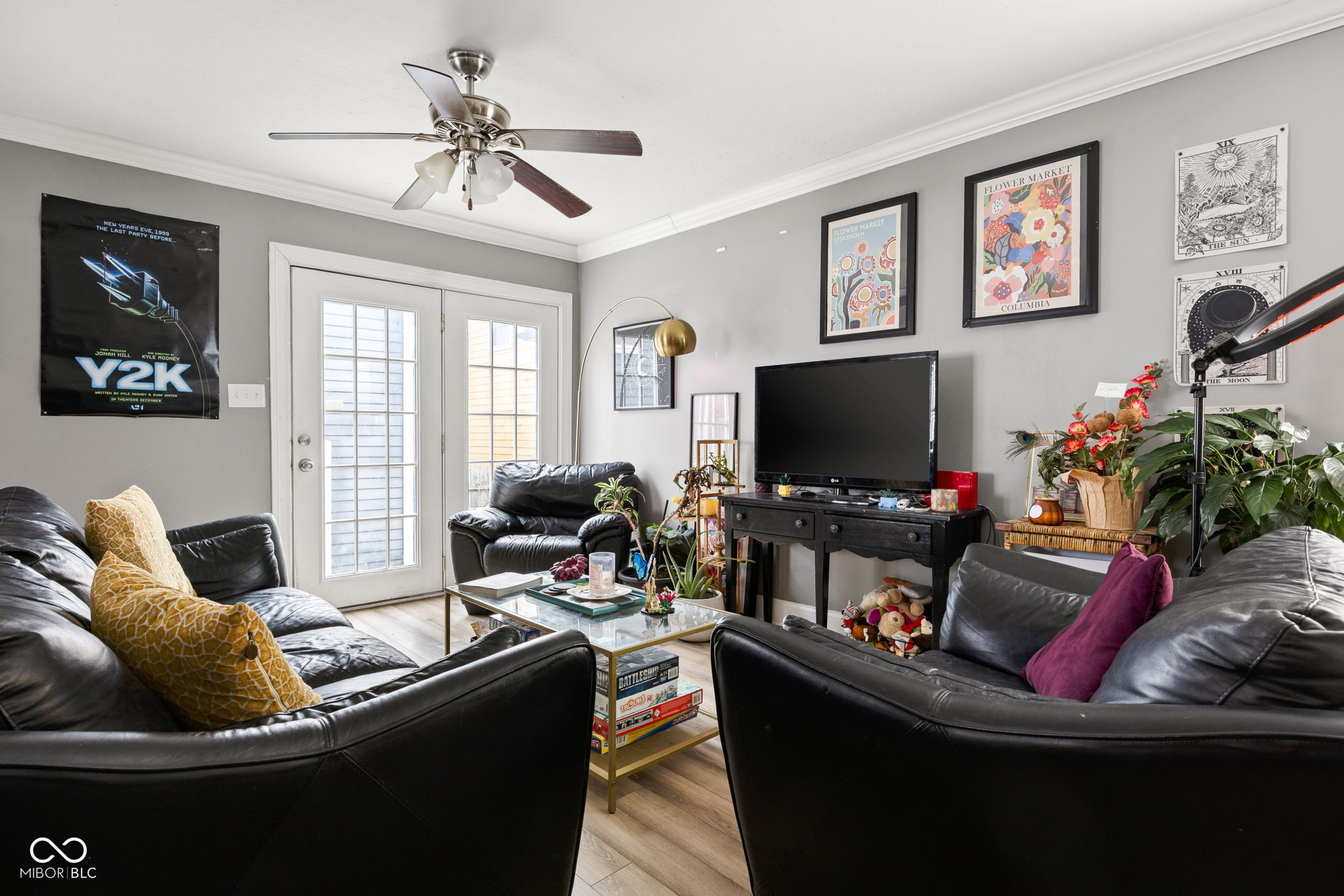 2045 N Broadway Street