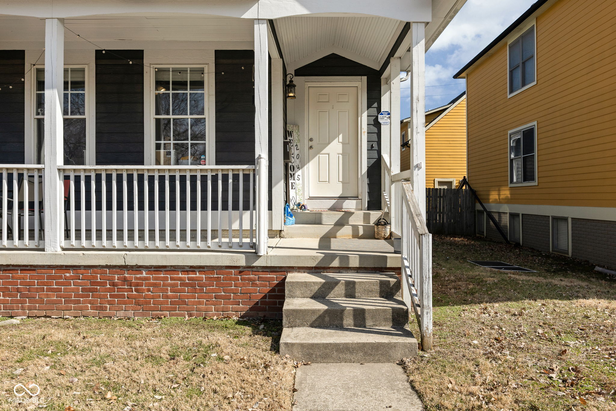 2045 N Broadway Street