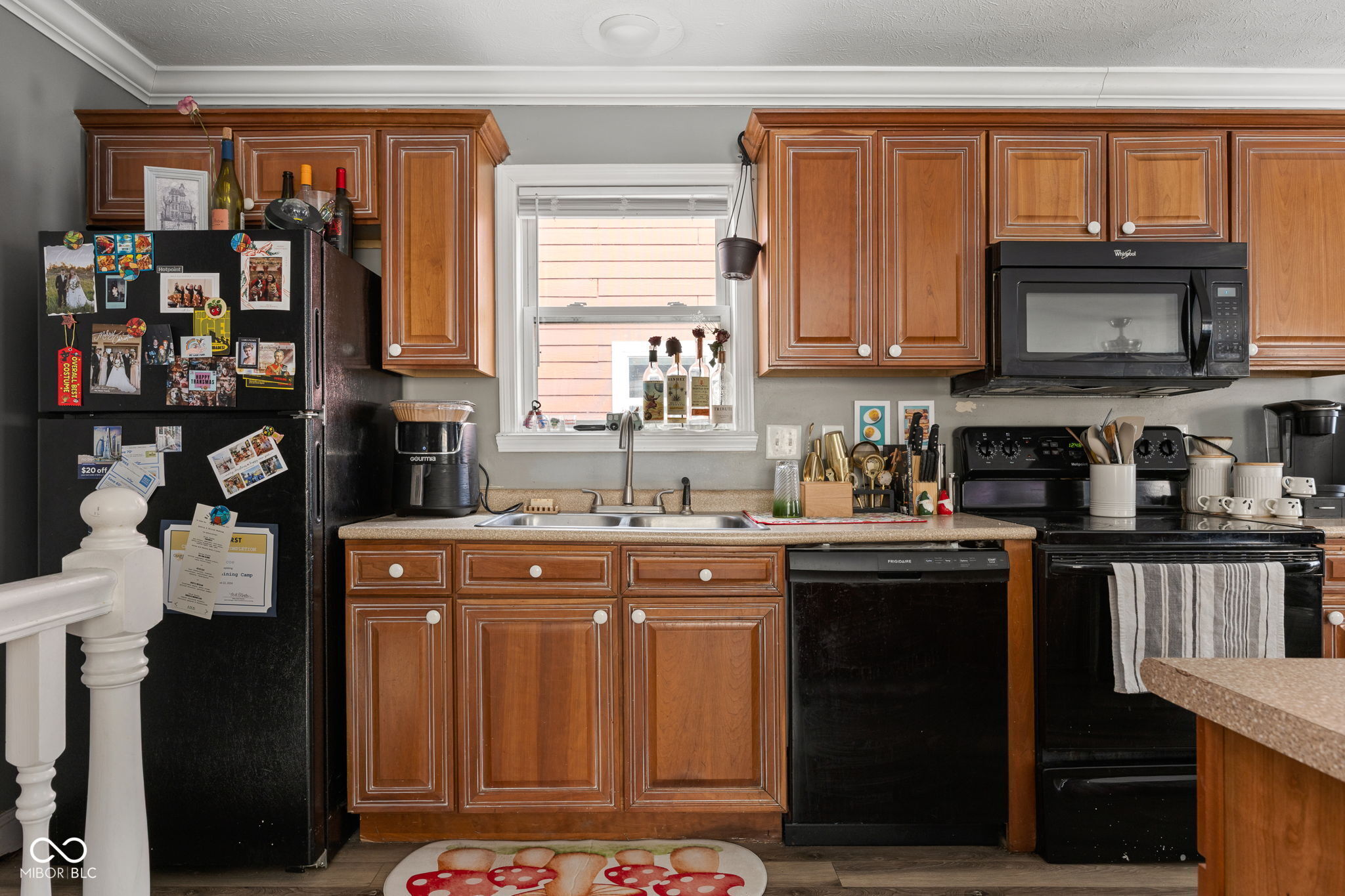 2045 N Broadway Street