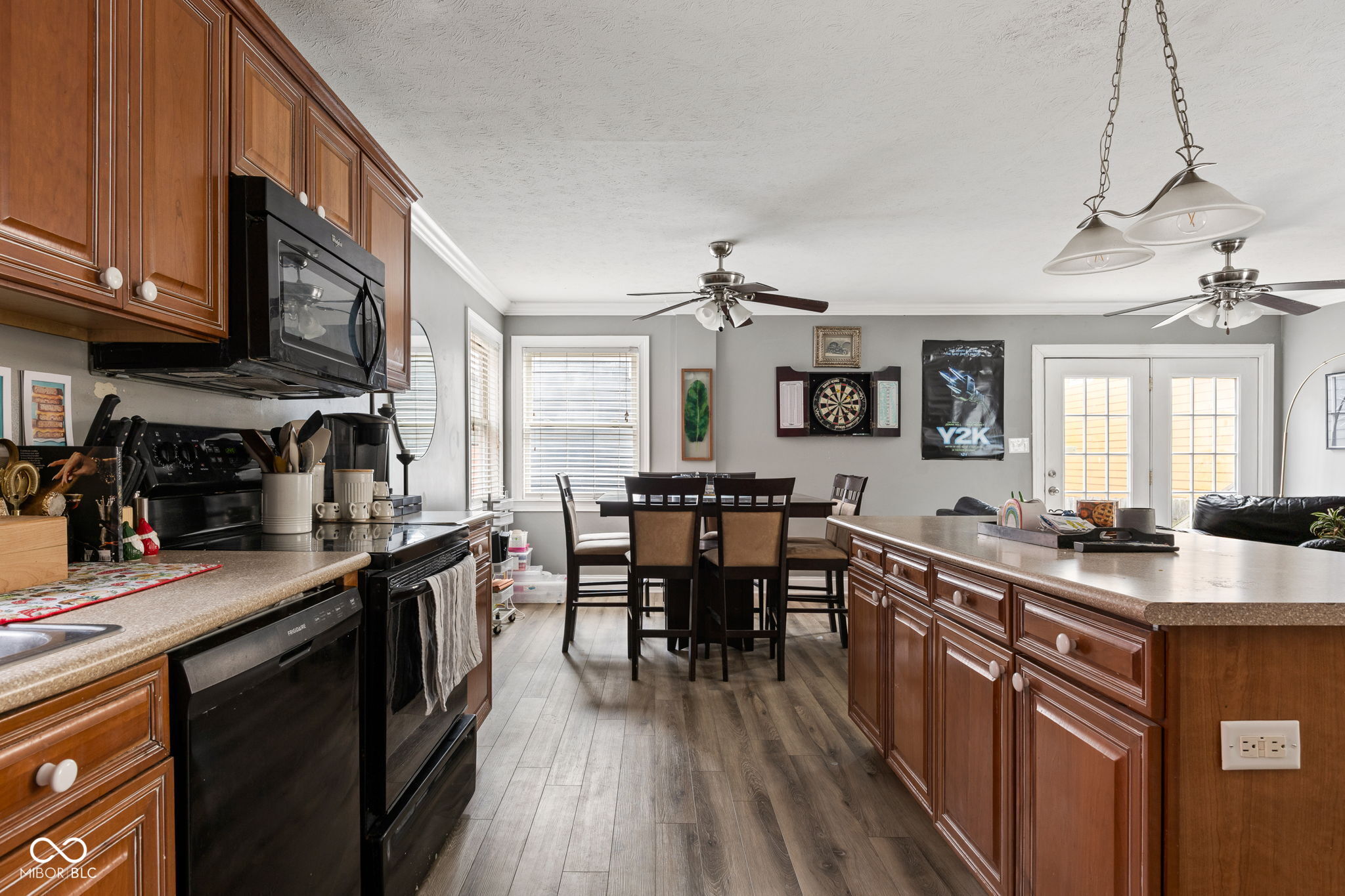 2045 N Broadway Street