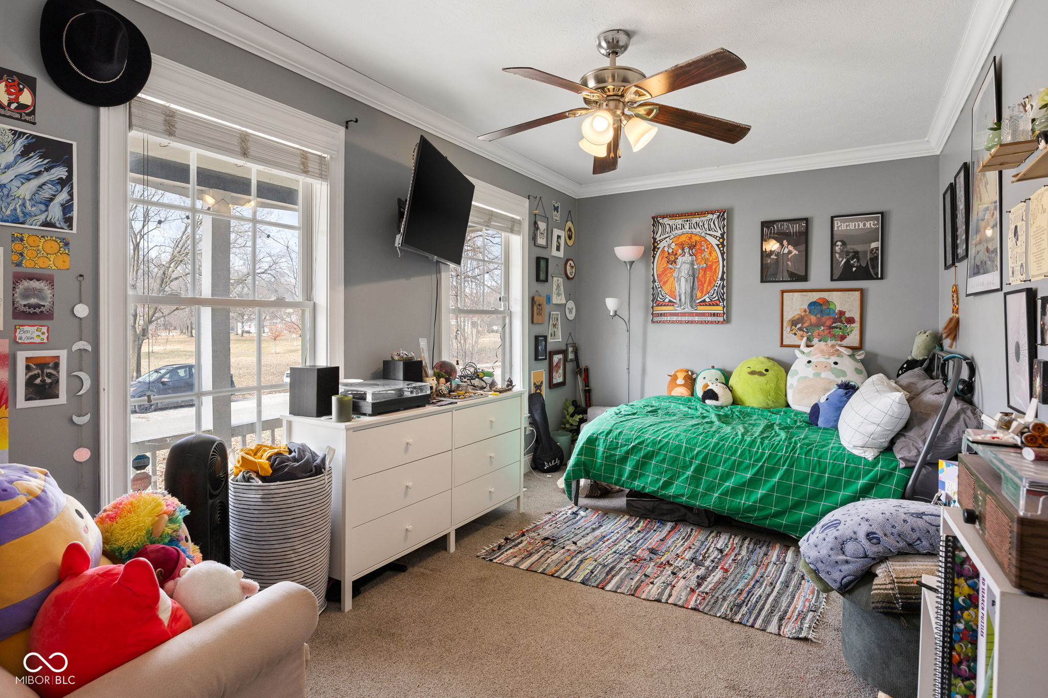 2045 N Broadway Street