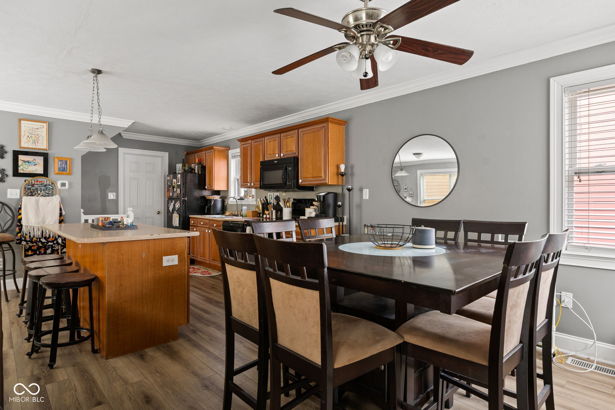 2045 N Broadway Street