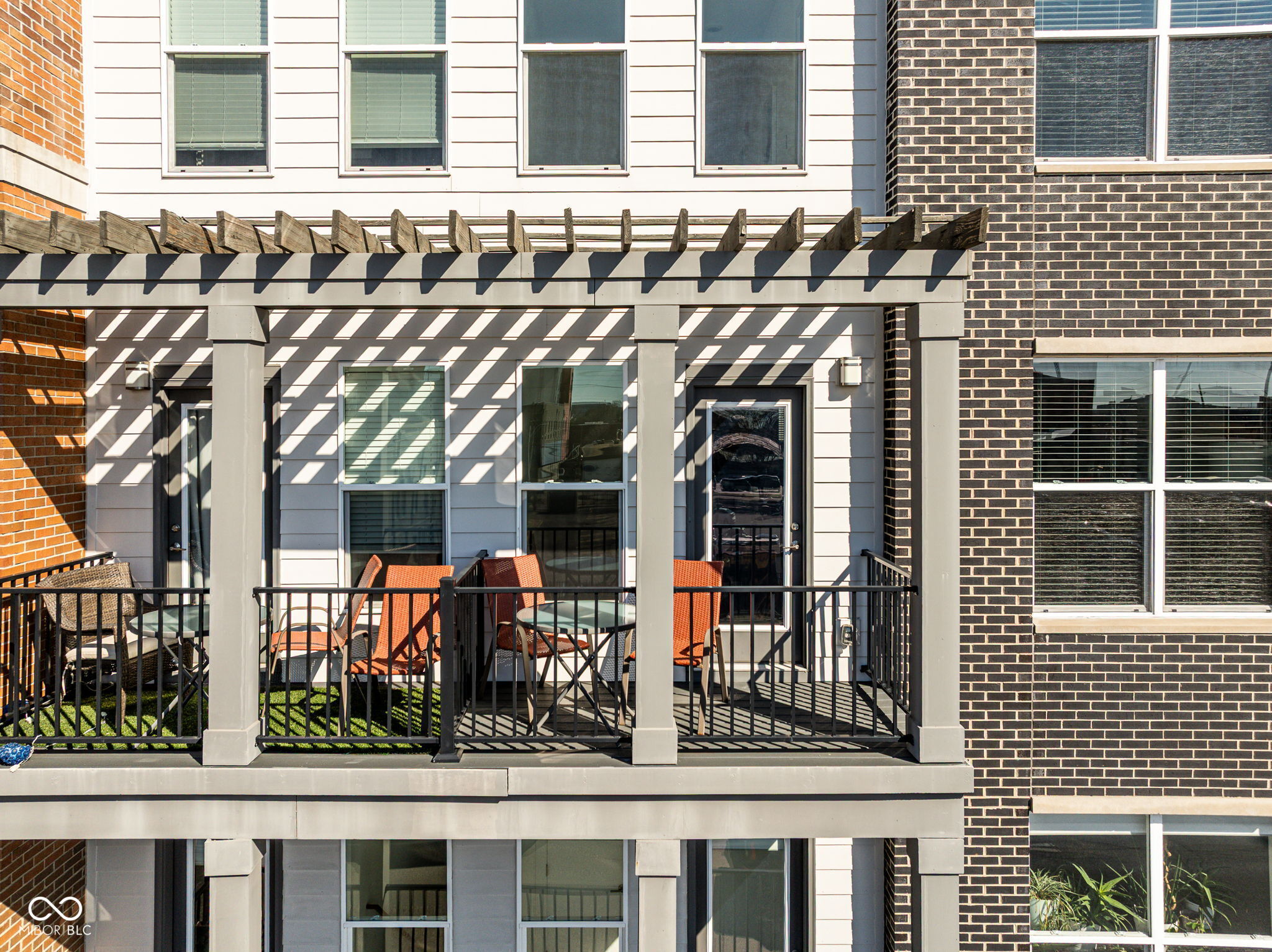 727 N Illinois Street Unit: 204