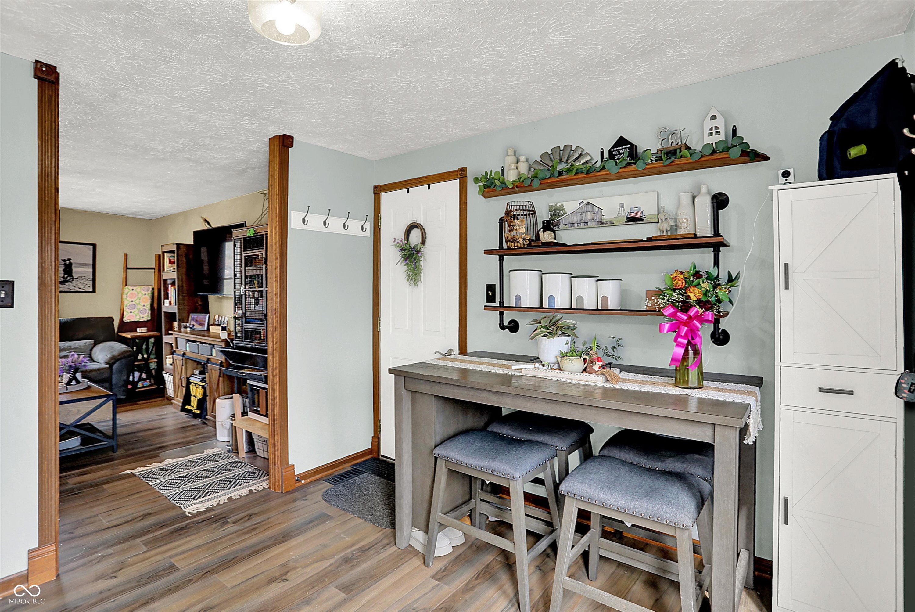 6839 Chauncey Drive