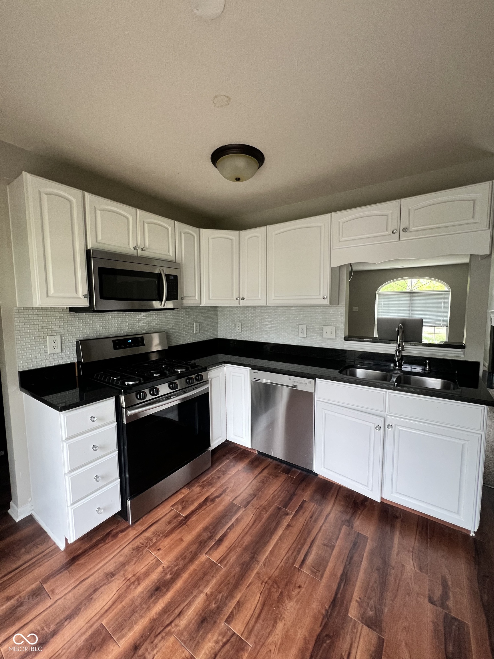 1631 River Shore Parkway