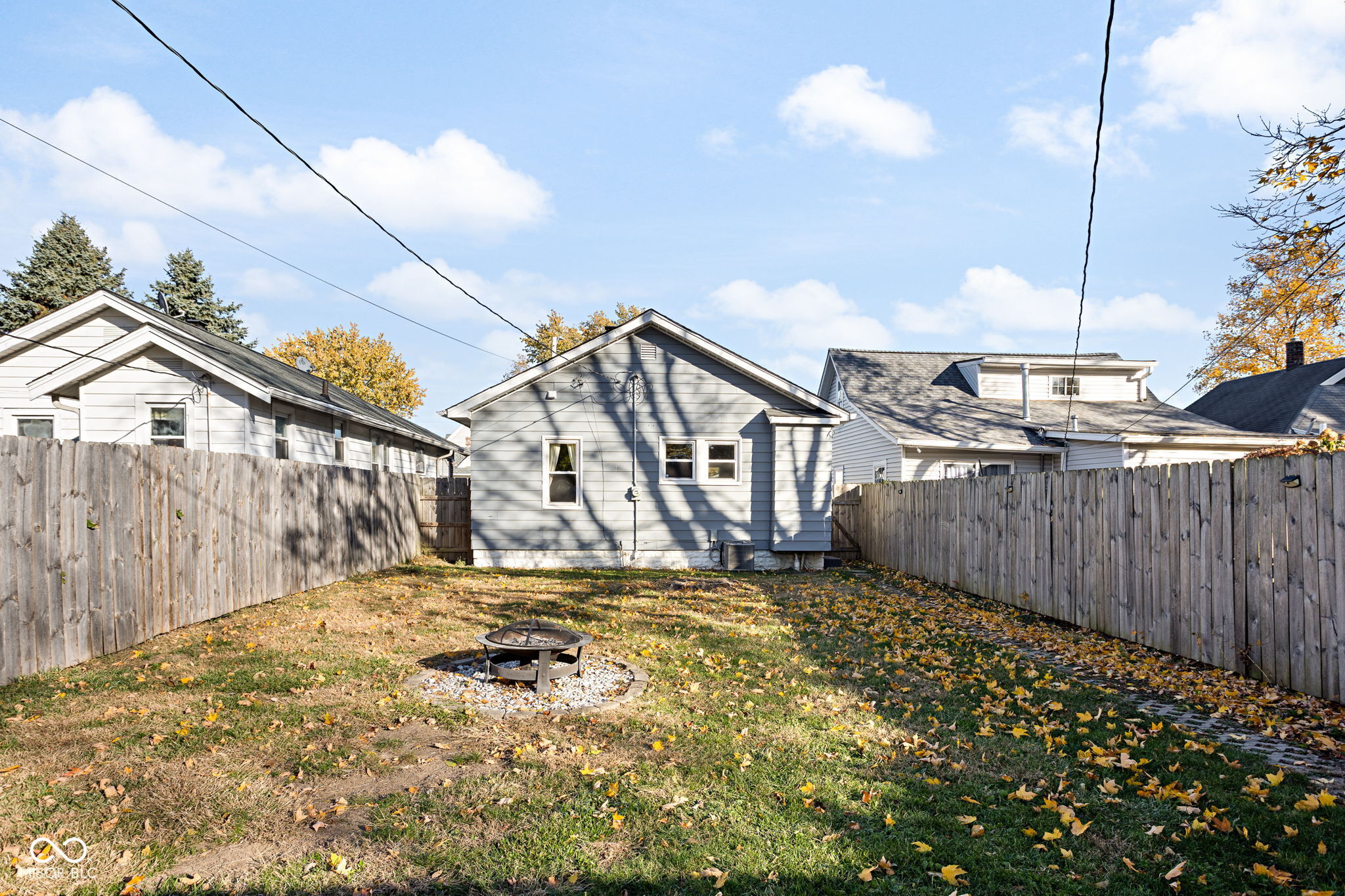 1318 N Grant Avenue