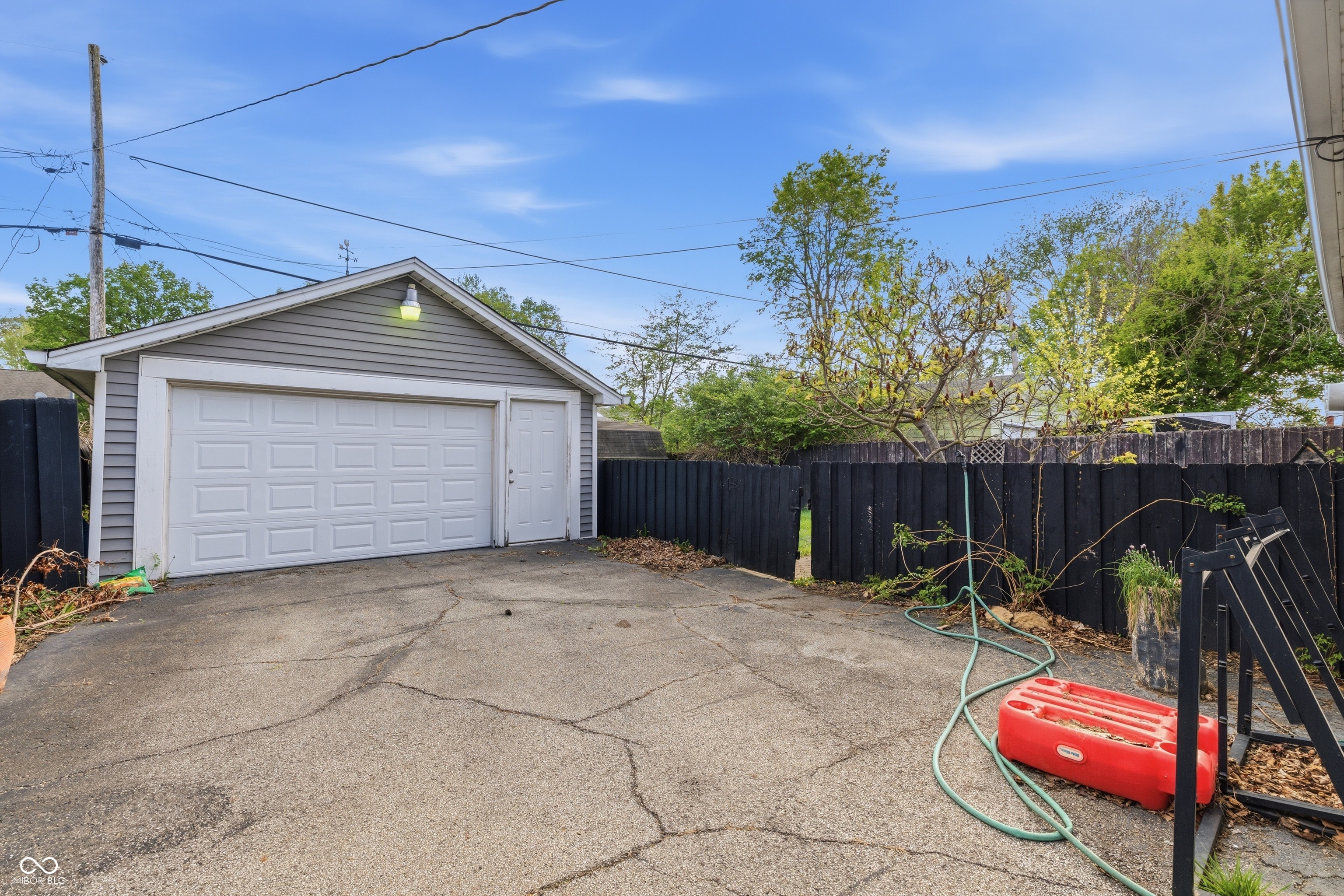 4907 Young Avenue