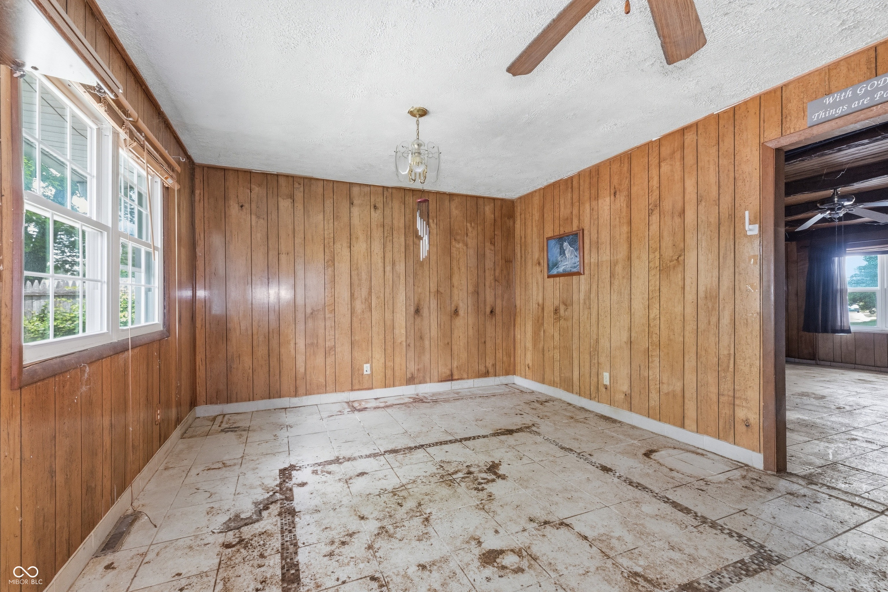 2420 Chappie Lane