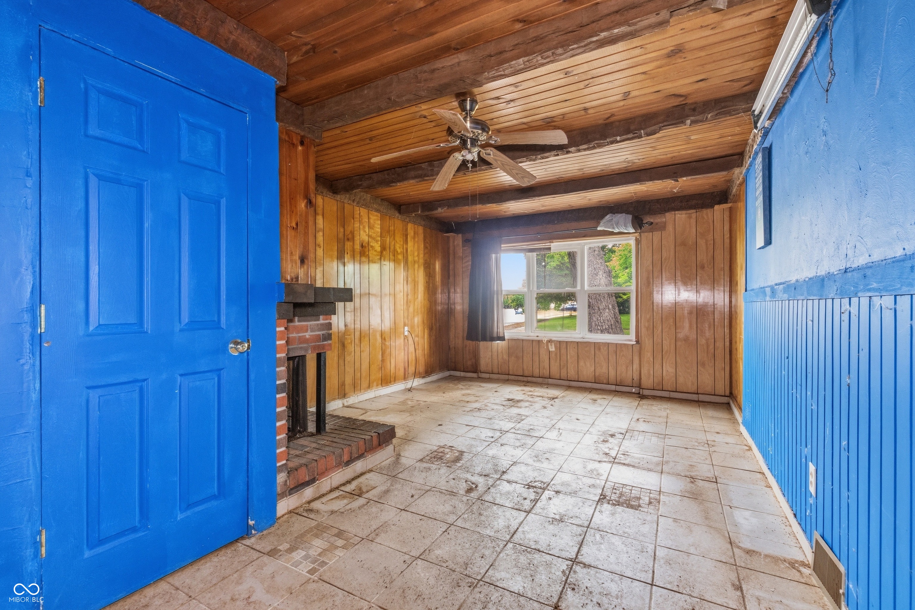 2420 Chappie Lane