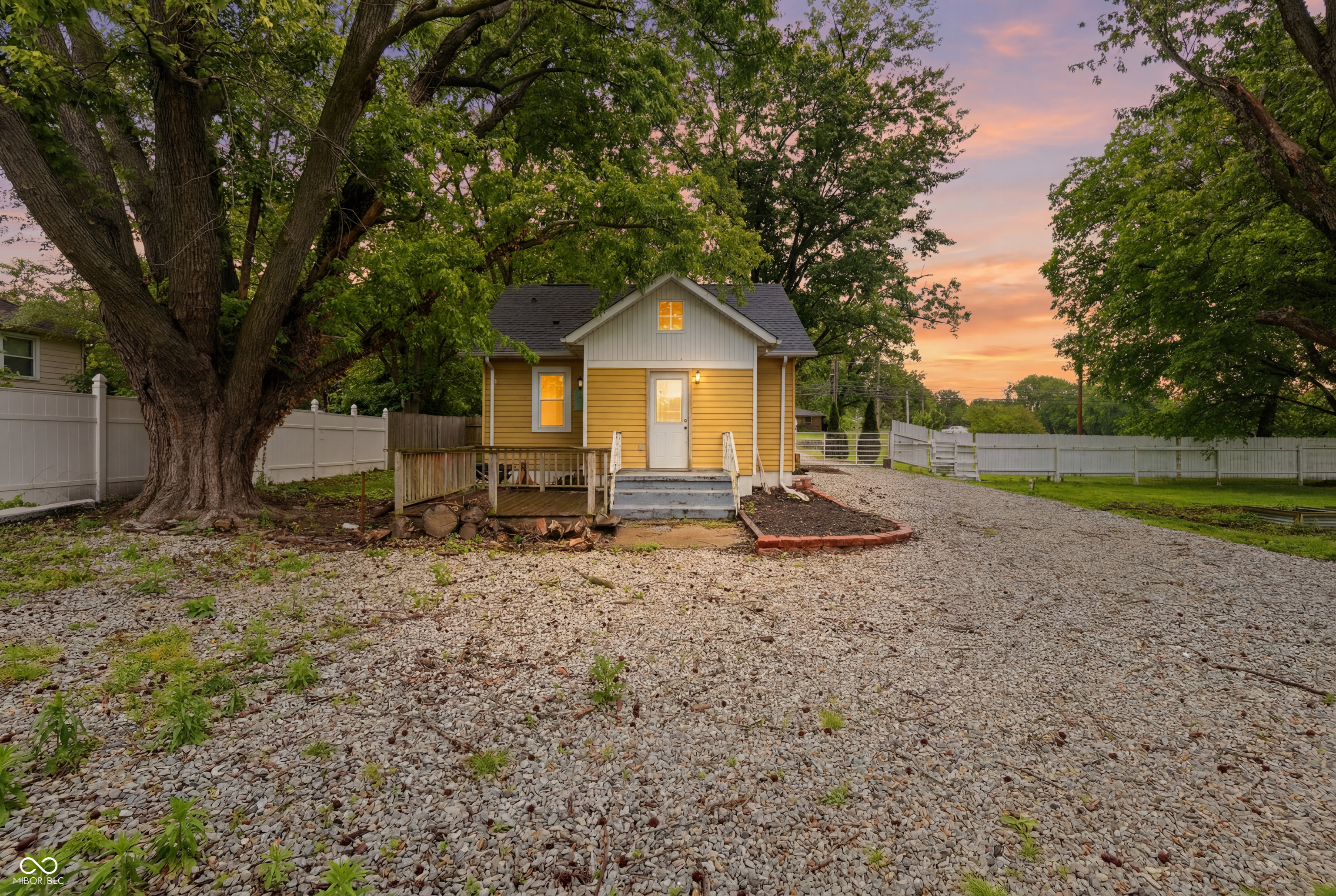 8520 Morgantown Road