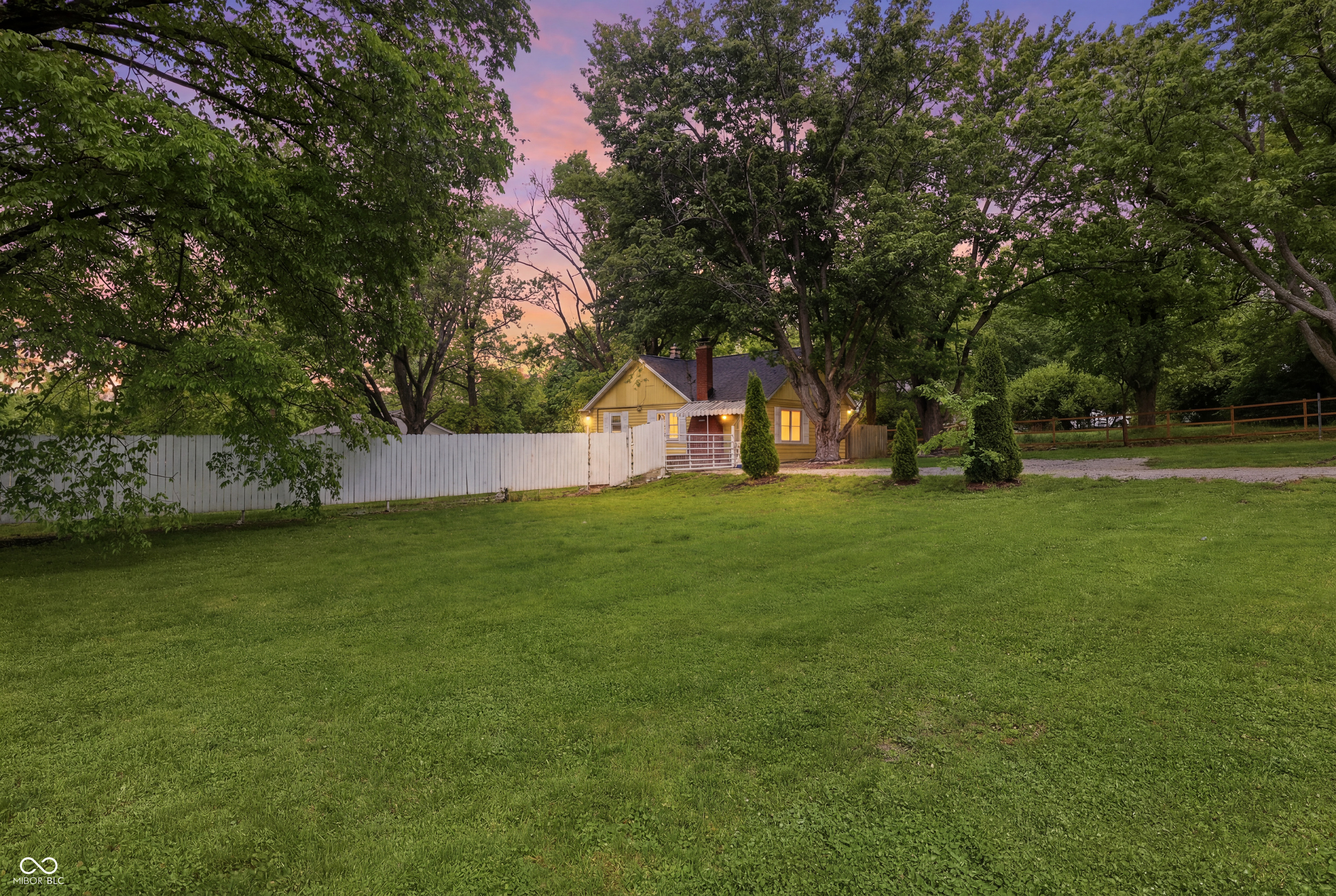 8520 Morgantown Road
