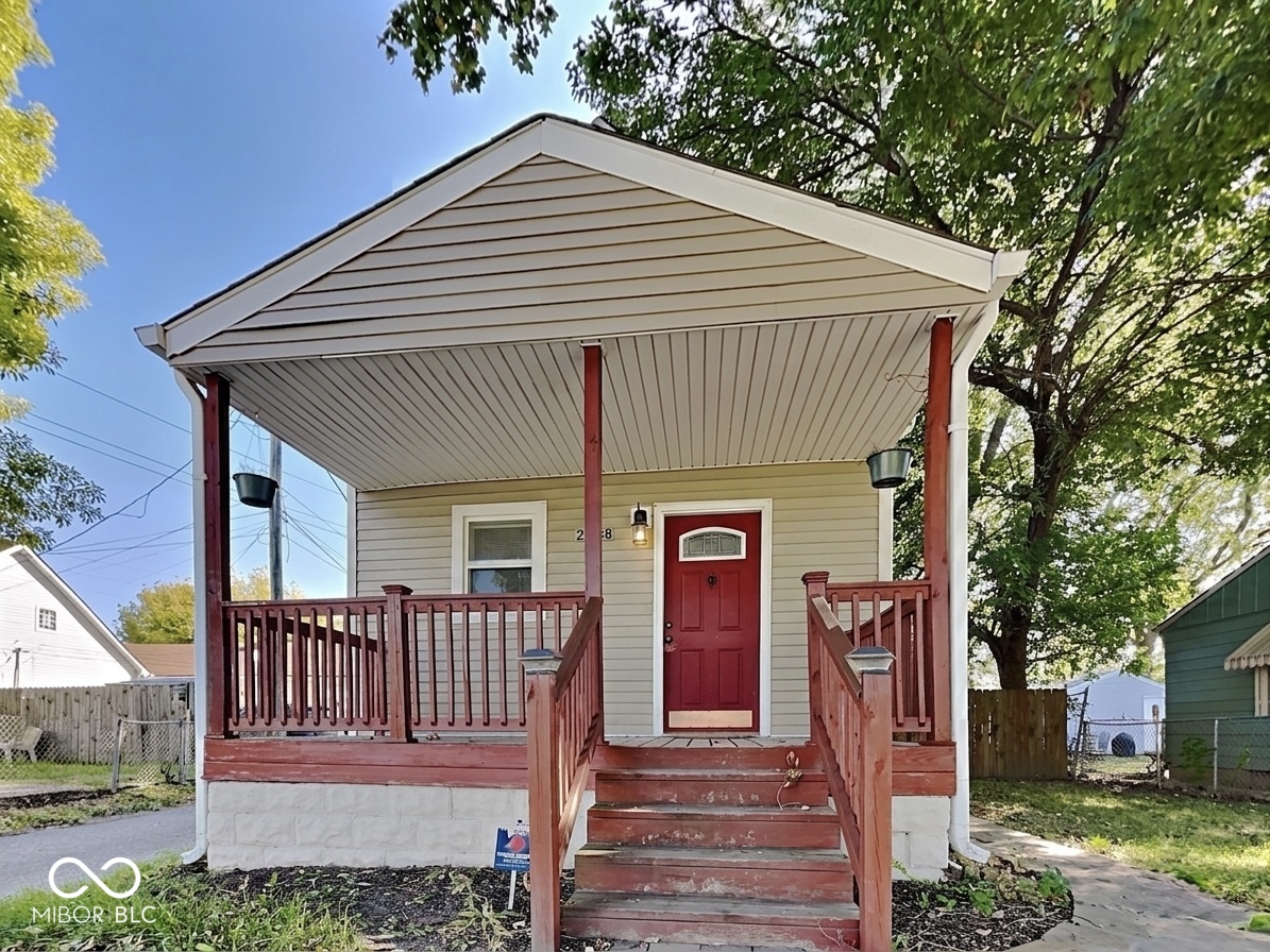 219 S Walcott Street